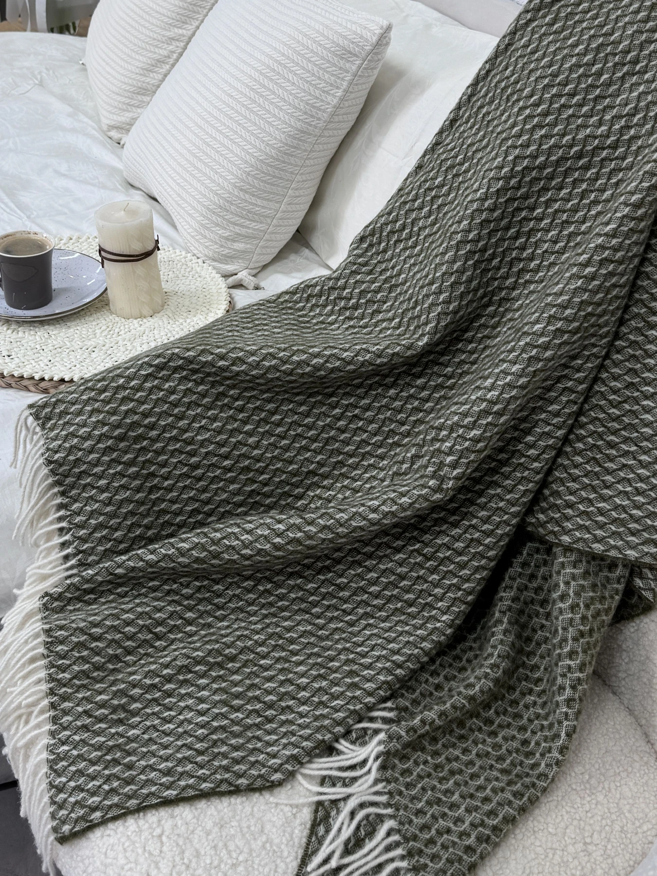 Плед шерстяной из новозеландской шерсти Ecotton модель 24615-1 Плед шерстяной из новозеландской шерсти Ecotton модель 24615-1 Фото