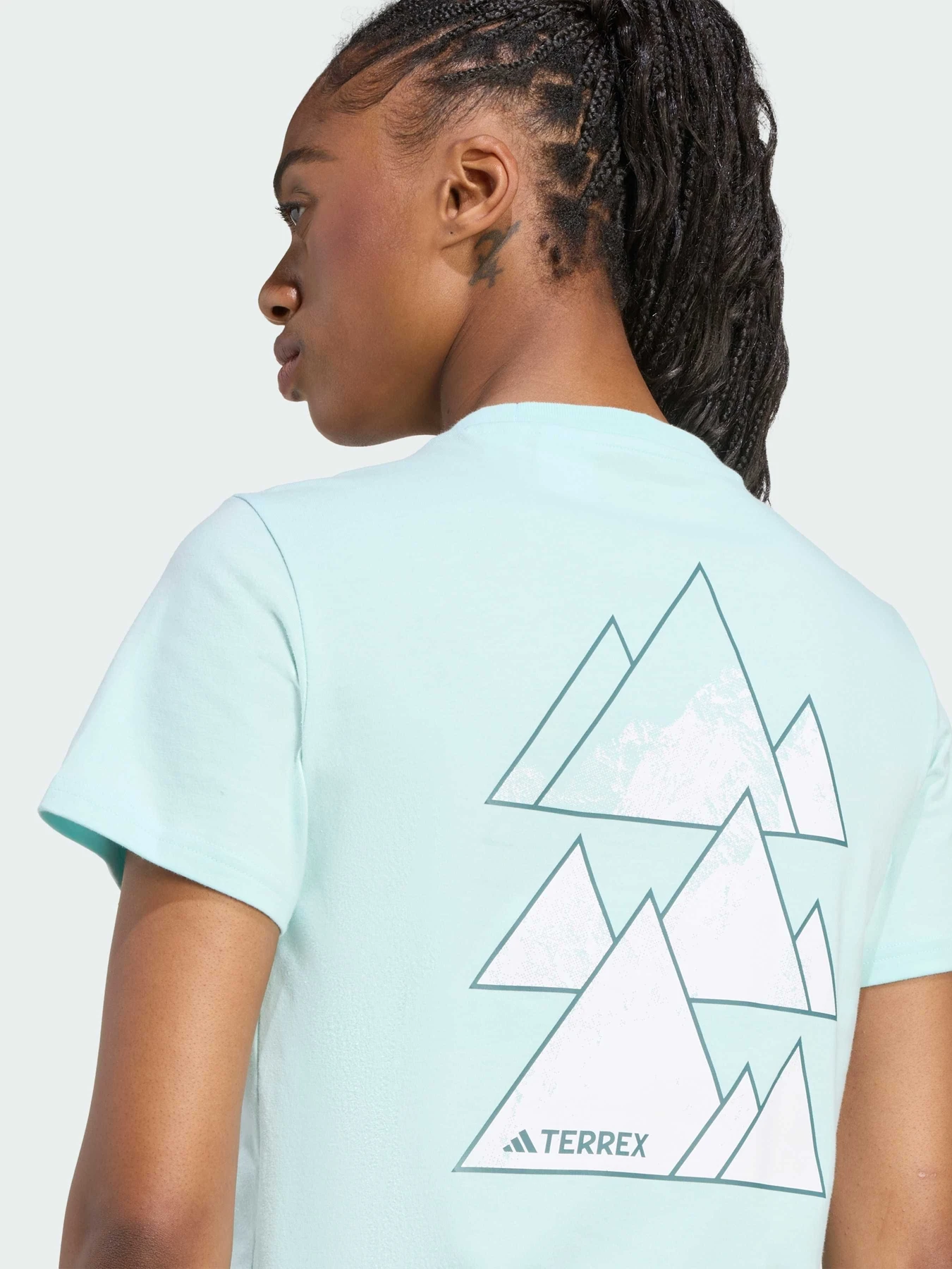 Футболки и поло Adidas модель JM6366 Футболки и поло Adidas модель JM6366 Фото