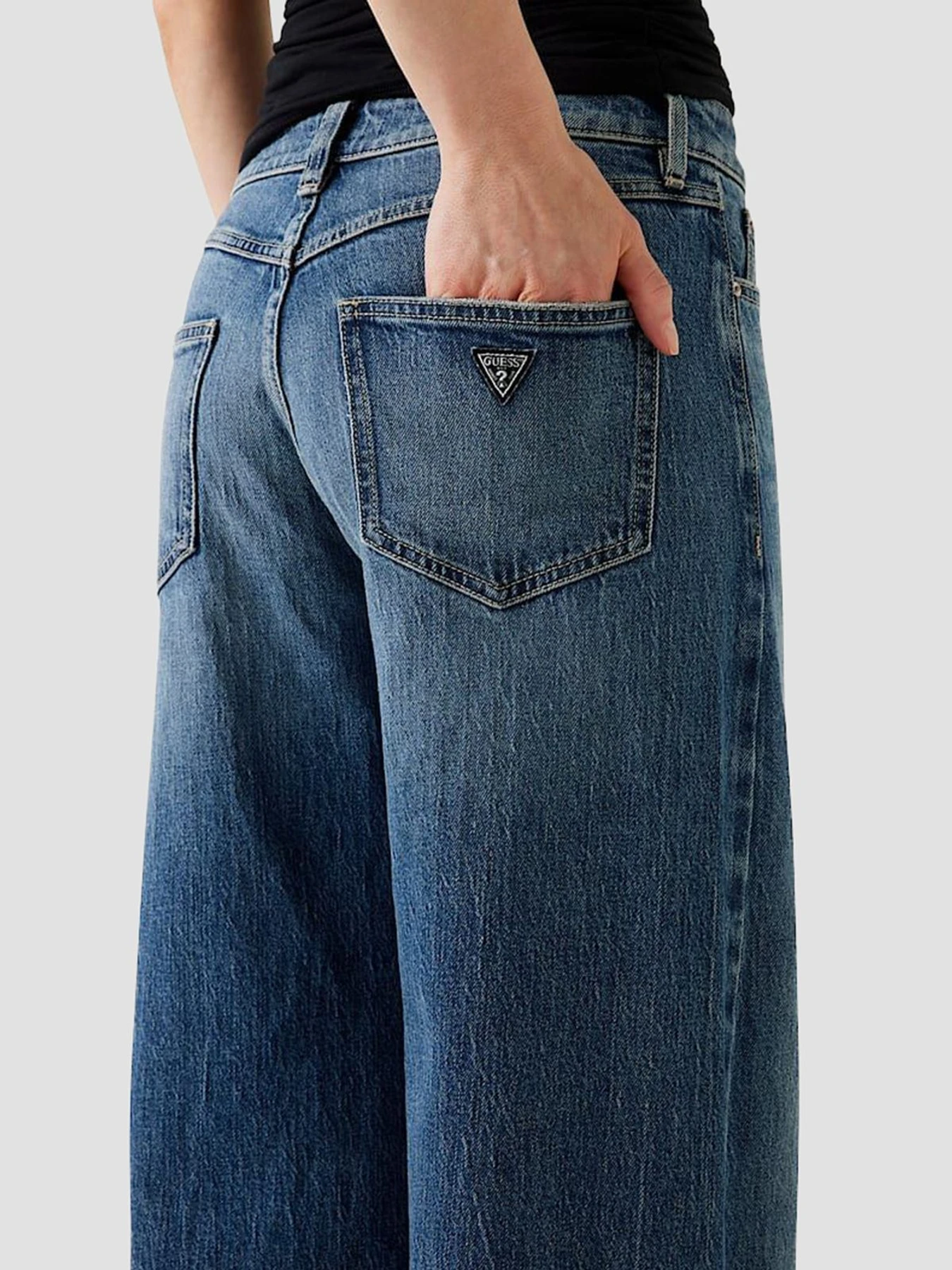 Джинсы GUESS модель W5YA82.D4K30;AR1O Фото