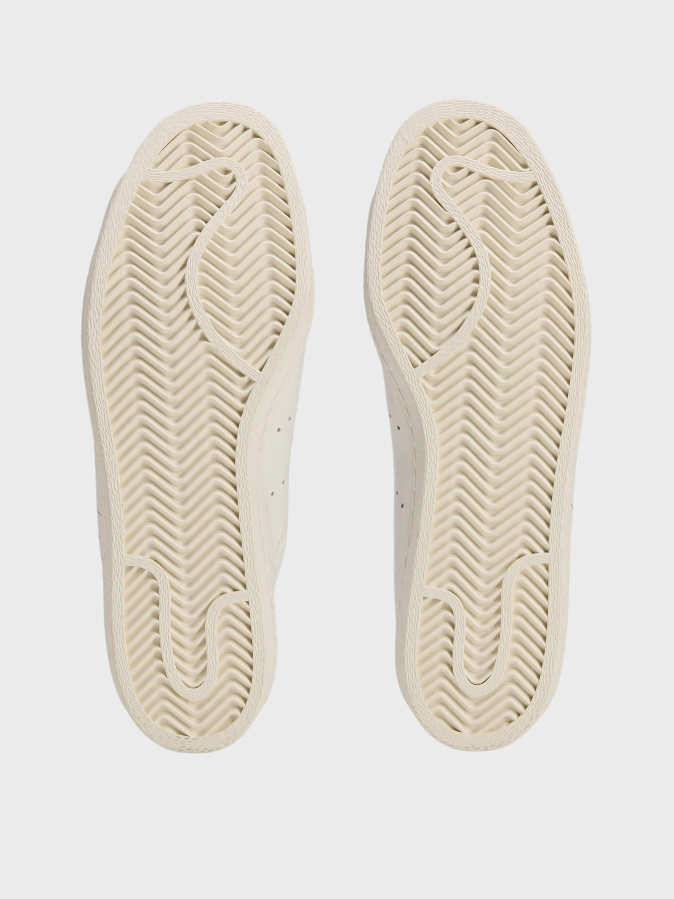 Кеди Adidas Superstar модель KI3476 Кеди Adidas Superstar модель KI3476 Фото