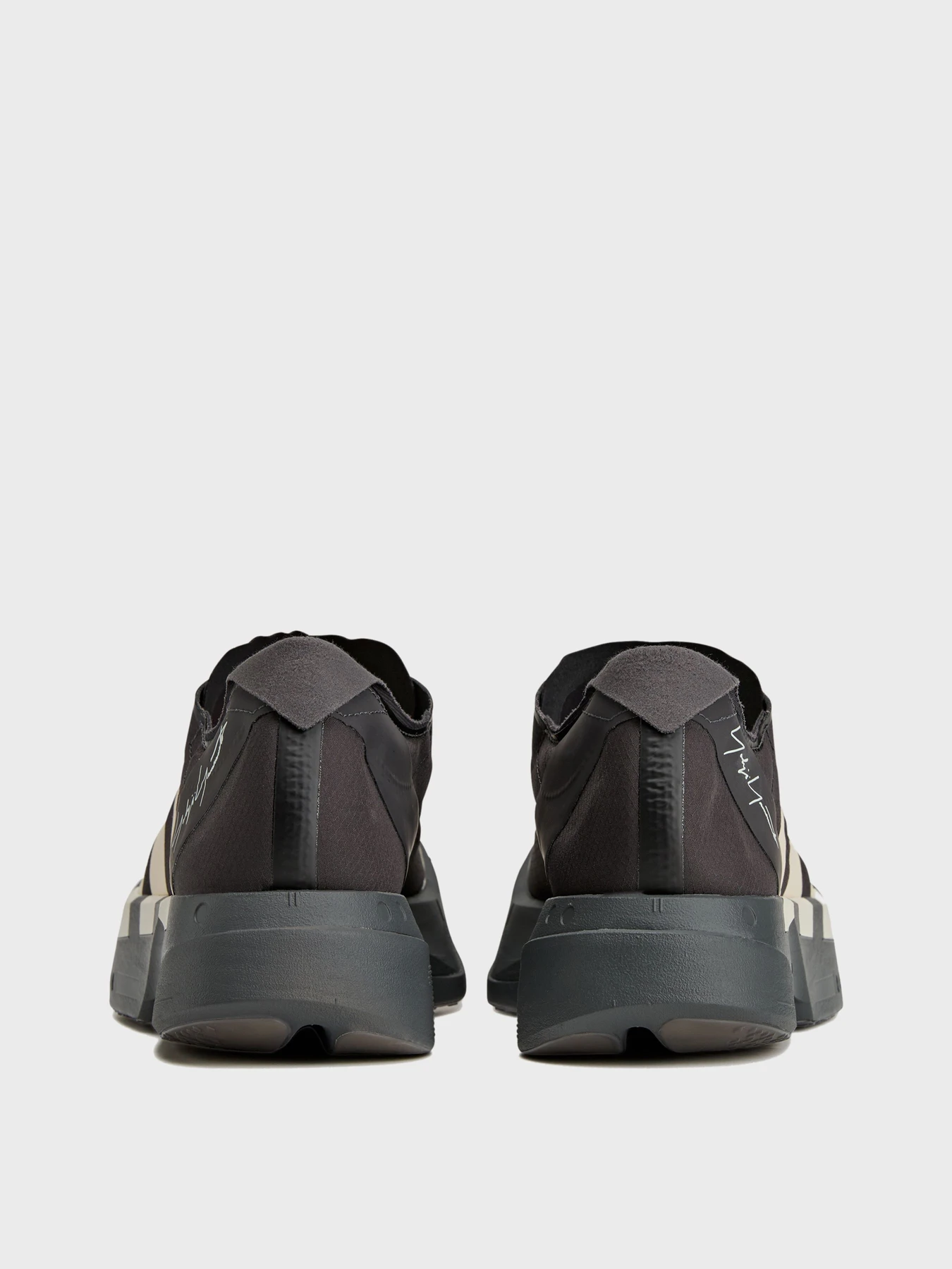Кроссовки Adidas Y-3 модель KI6876 Кроссовки Adidas Y-3 модель KI6876 Фото