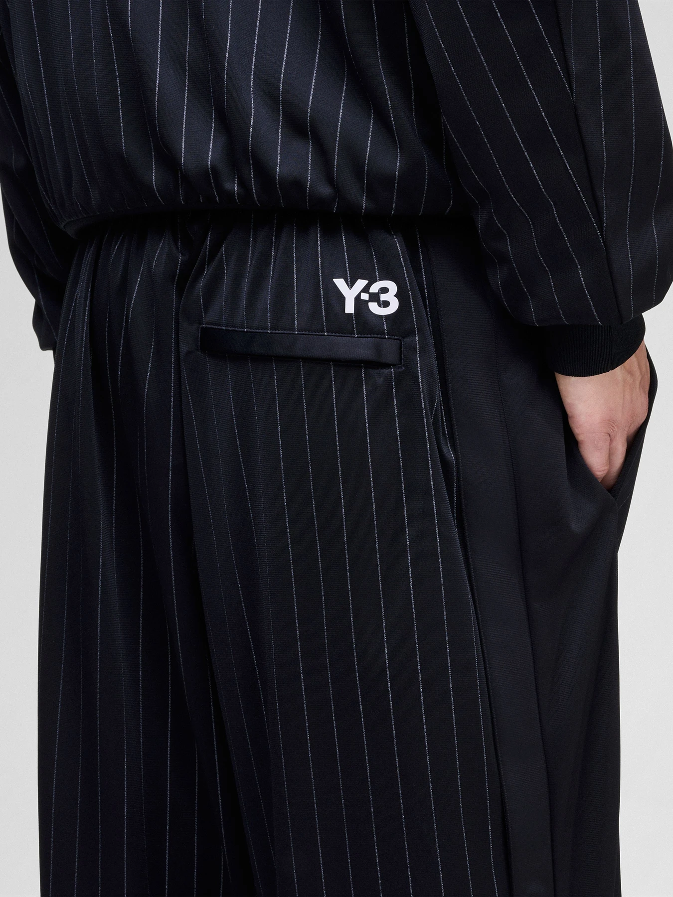 Брюки Adidas модель KQ9716 Фото