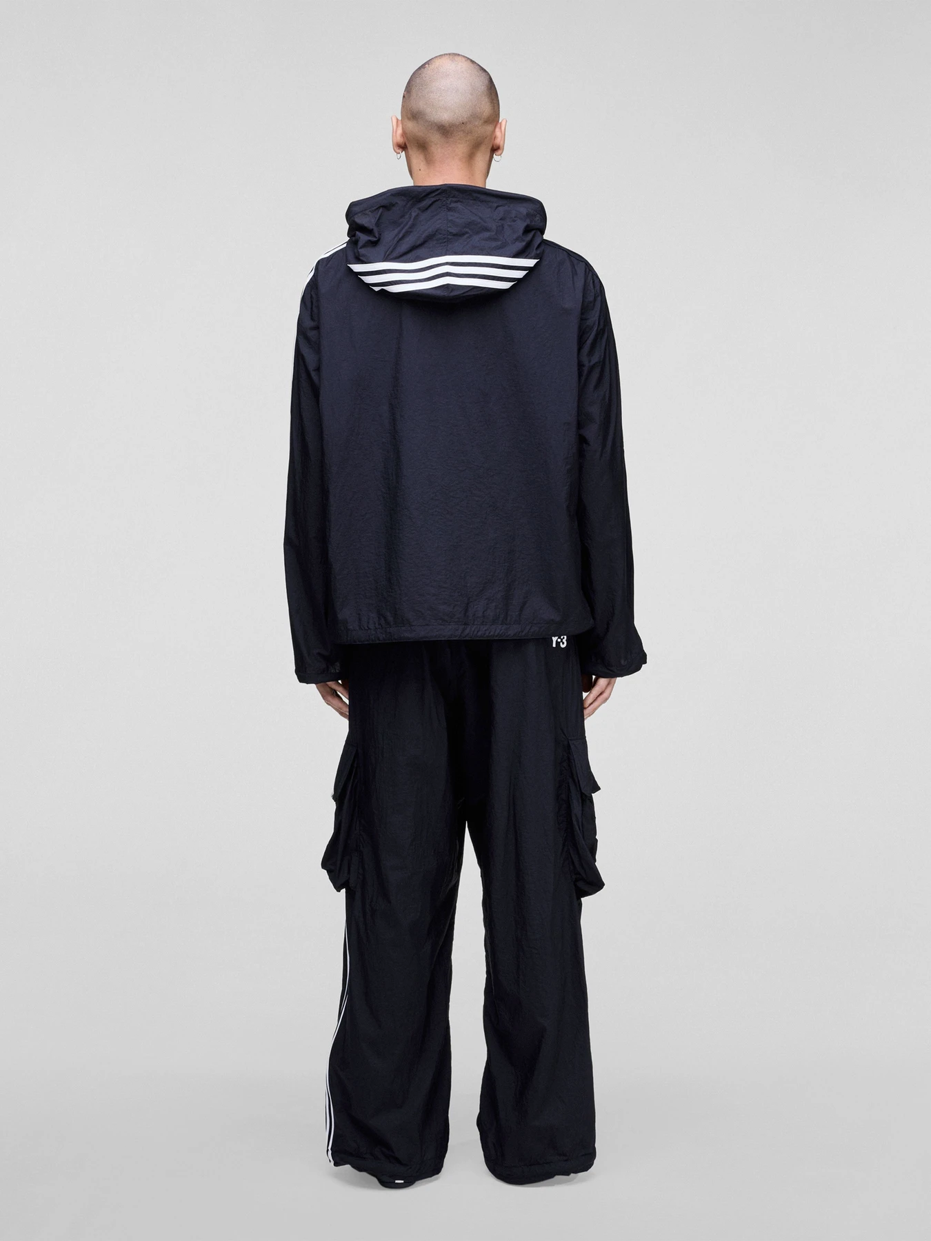 Худи и свитшоты Adidas модель KF1085 Худи и свитшоты Adidas модель KF1085 Фото
