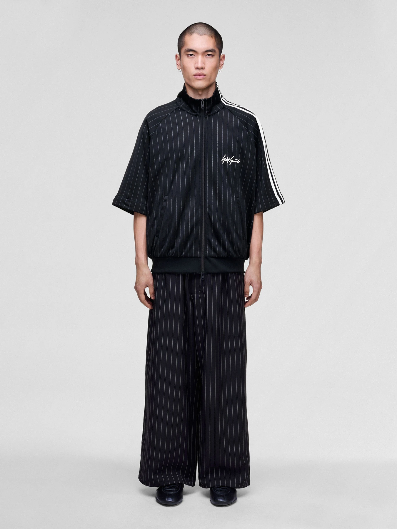 Брюки Adidas модель KR0179 Брюки Adidas модель KR0179 Фото