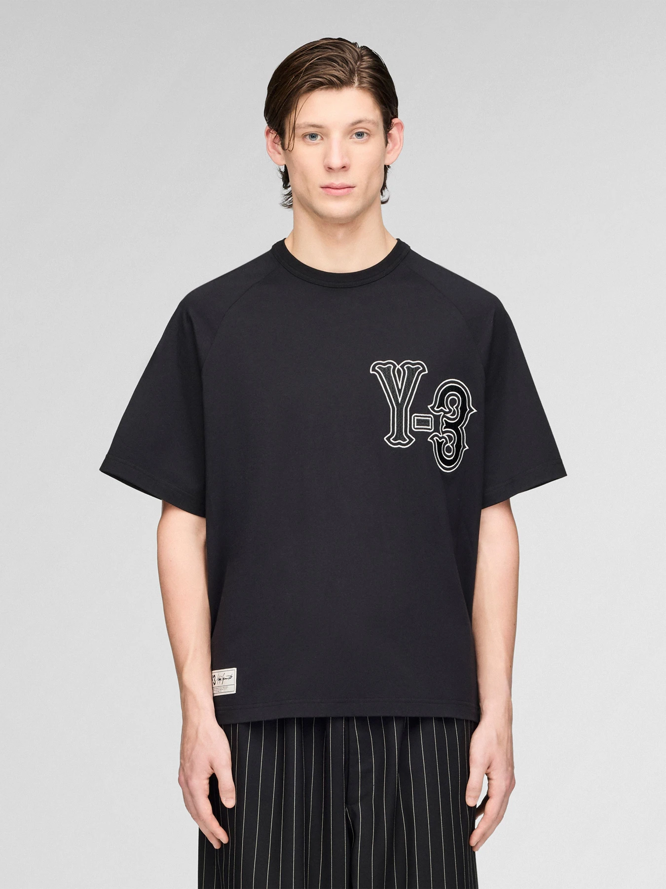 Футболки і поло Adidas Y-3 модель KQ9307 Футболки і поло Adidas Y-3 модель KQ9307 Фото