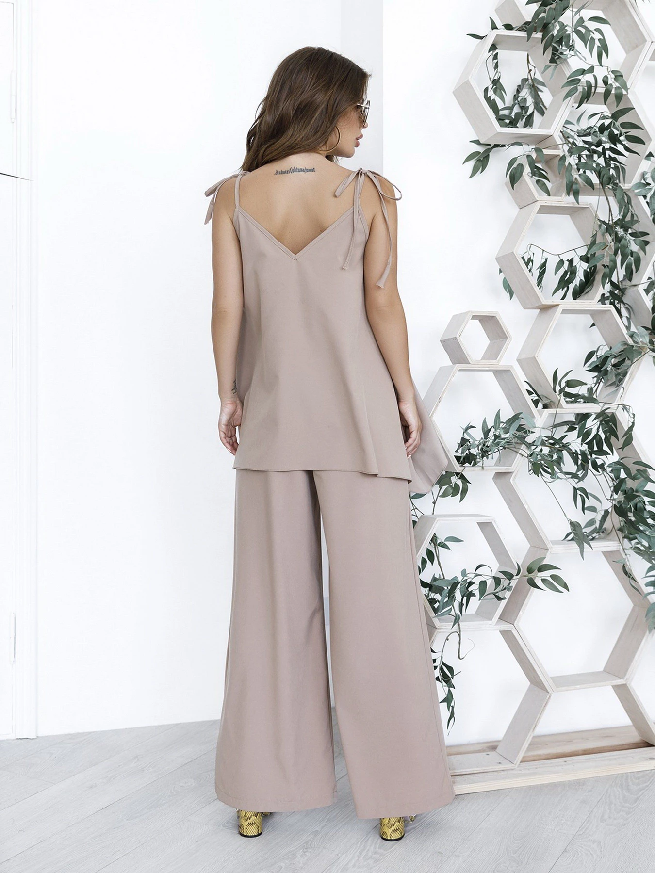 Костюми ISSA Plus модель 12067_beige Фото