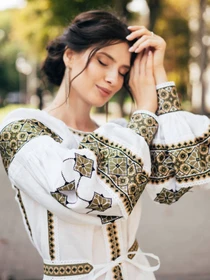 Вишиванки Golden Trinity модель OBERIH3 Фото