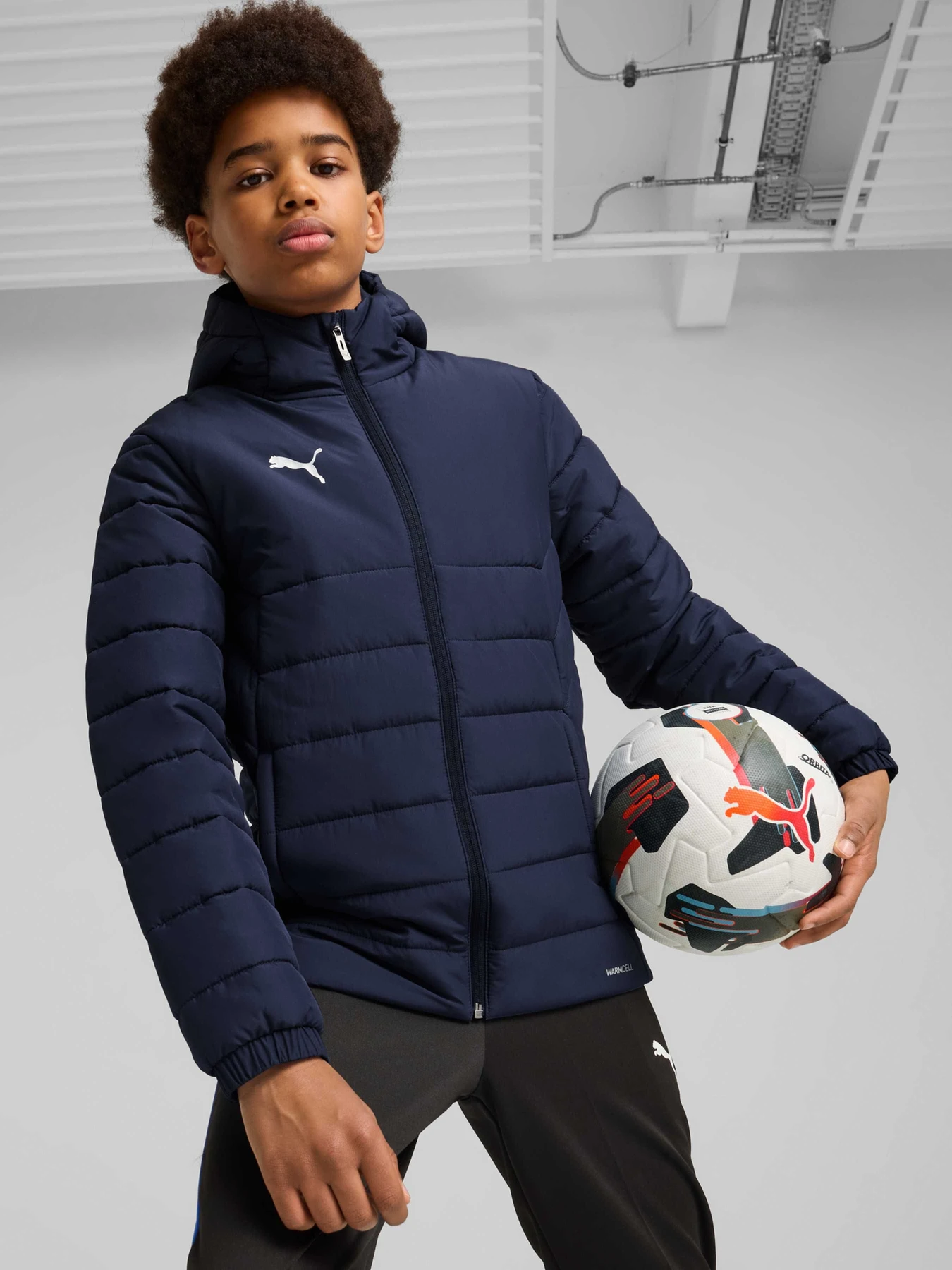 Куртки та дублянки PUMA Teamadditions Hood Padded Jr модель 659738 Куртки та дублянки PUMA Teamadditions Hood Padded Jr модель 659738 Фото