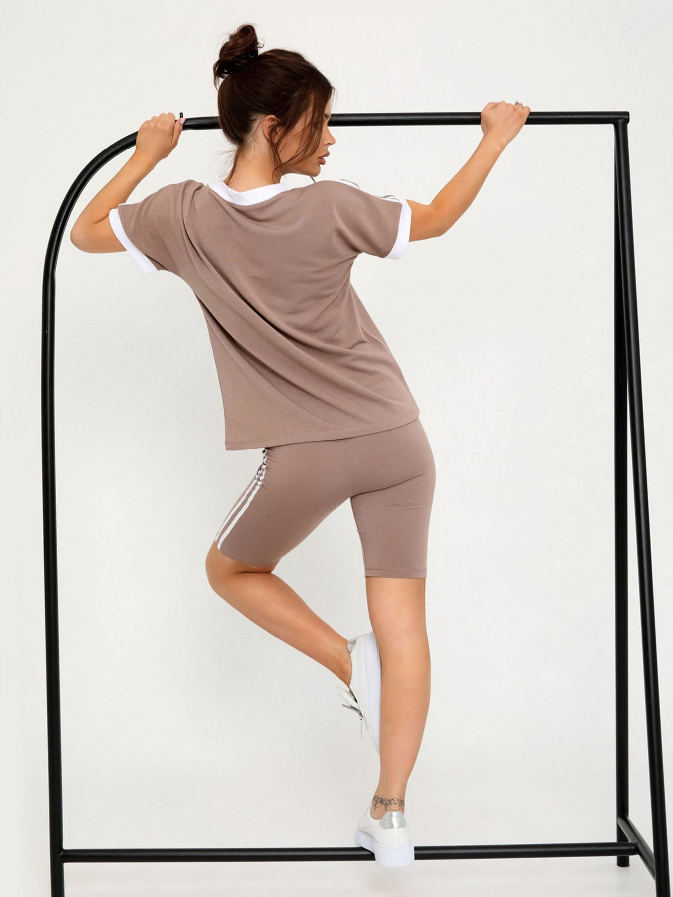 Костюмы ISSA Plus модель 12776_beige Фото