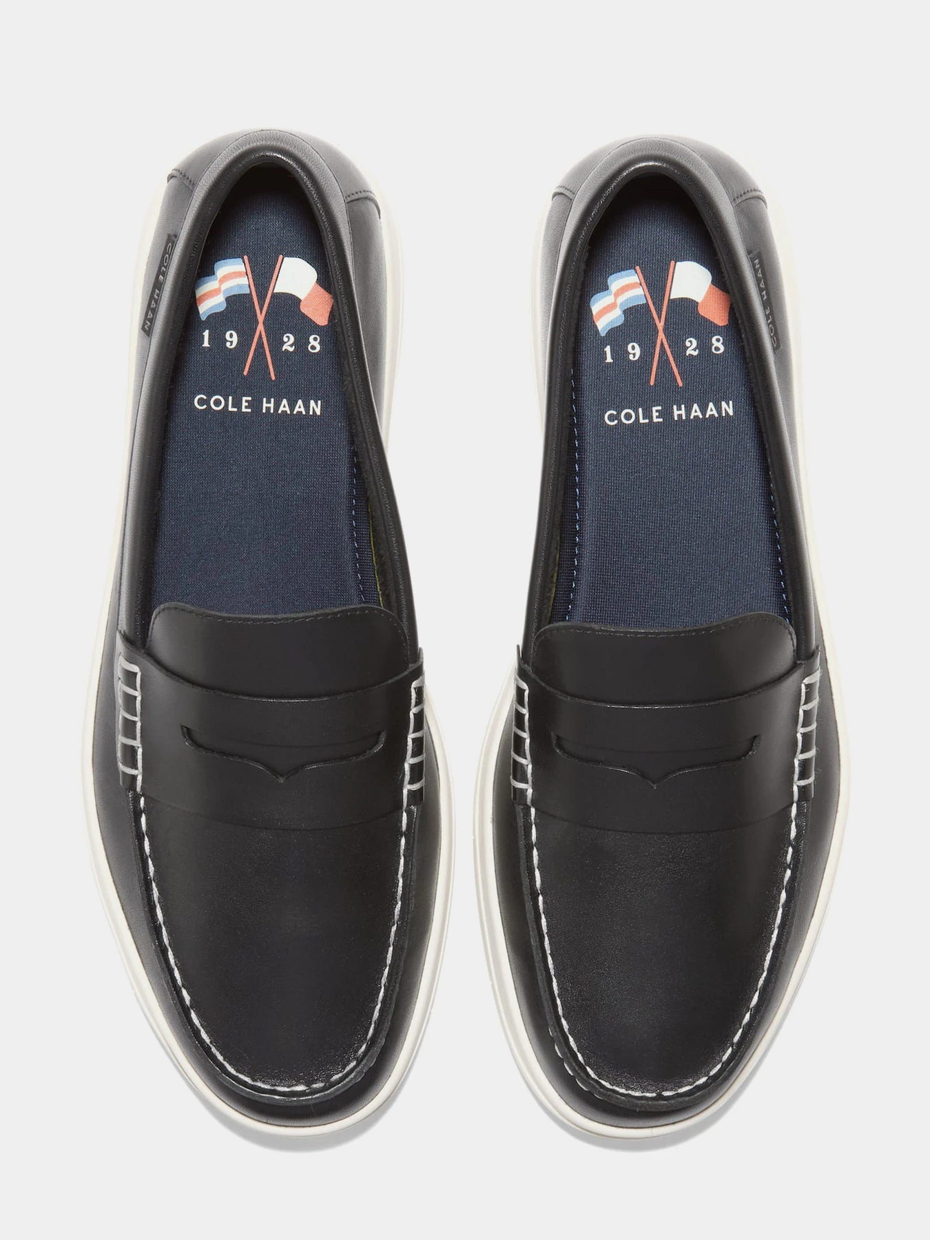 Туфли и лоферы Cole Haan модель C42772 Фото