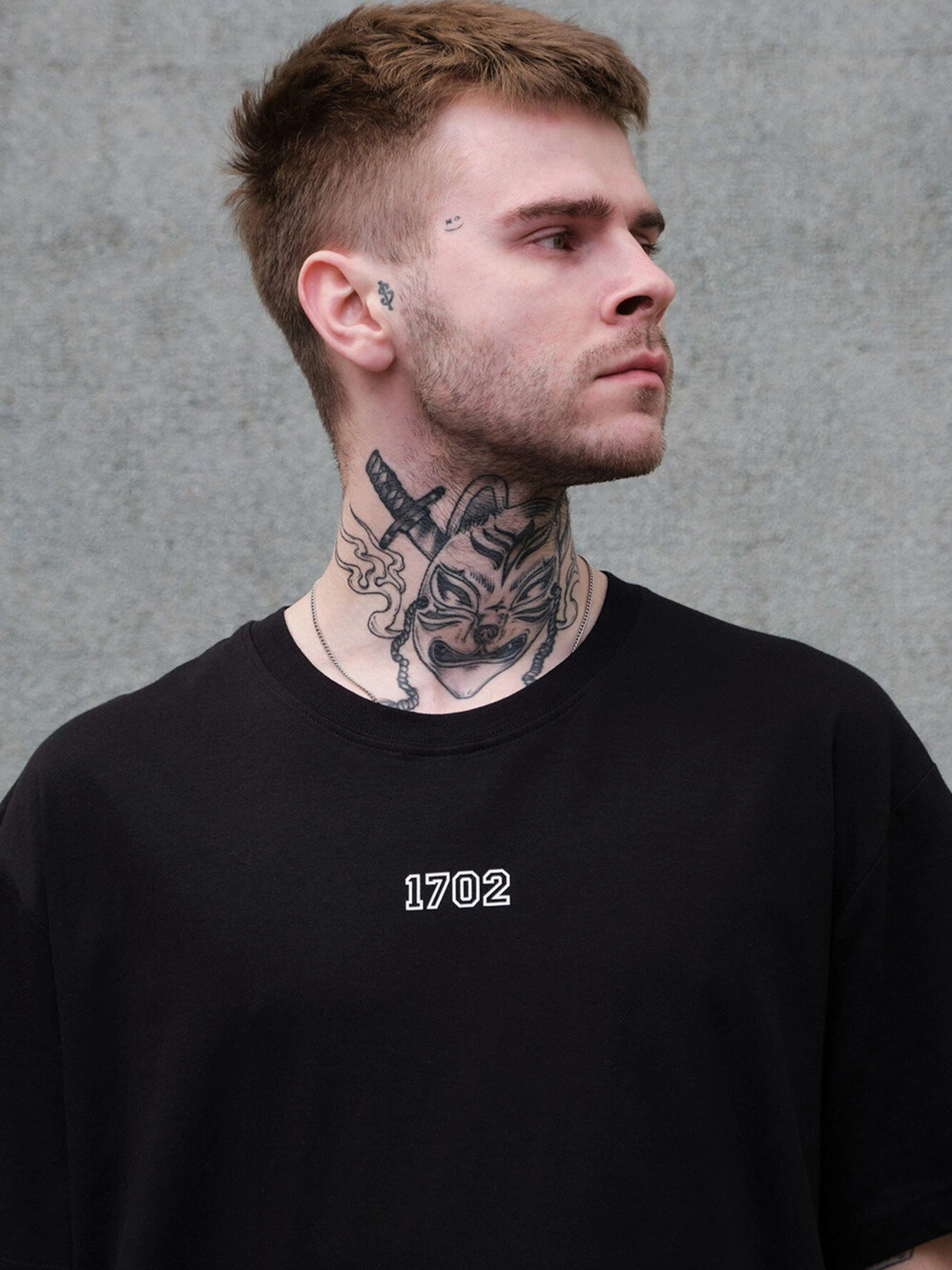 Футболки і поло Without модель 8056291 Футболки і поло Without модель 8056291 Фото