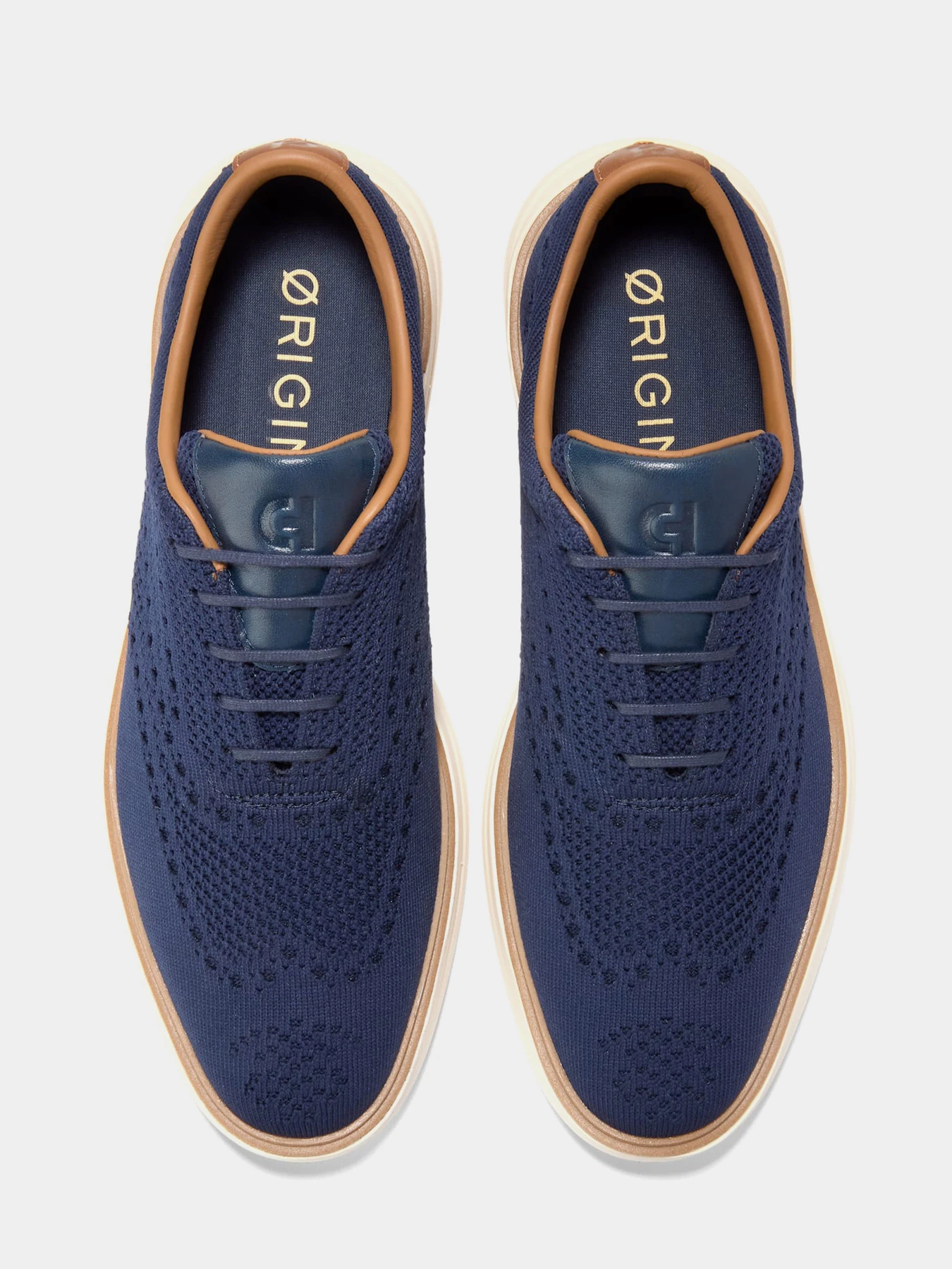 Туфли и лоферы Cole Haan модель C43762 Фото