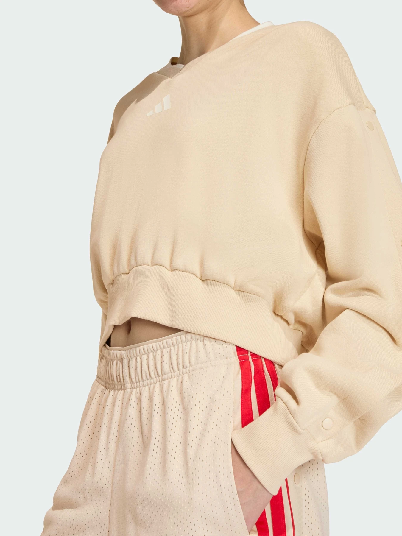 Худи и свитшоты Adidas модель JY6969 Худи и свитшоты Adidas модель JY6969 Фото