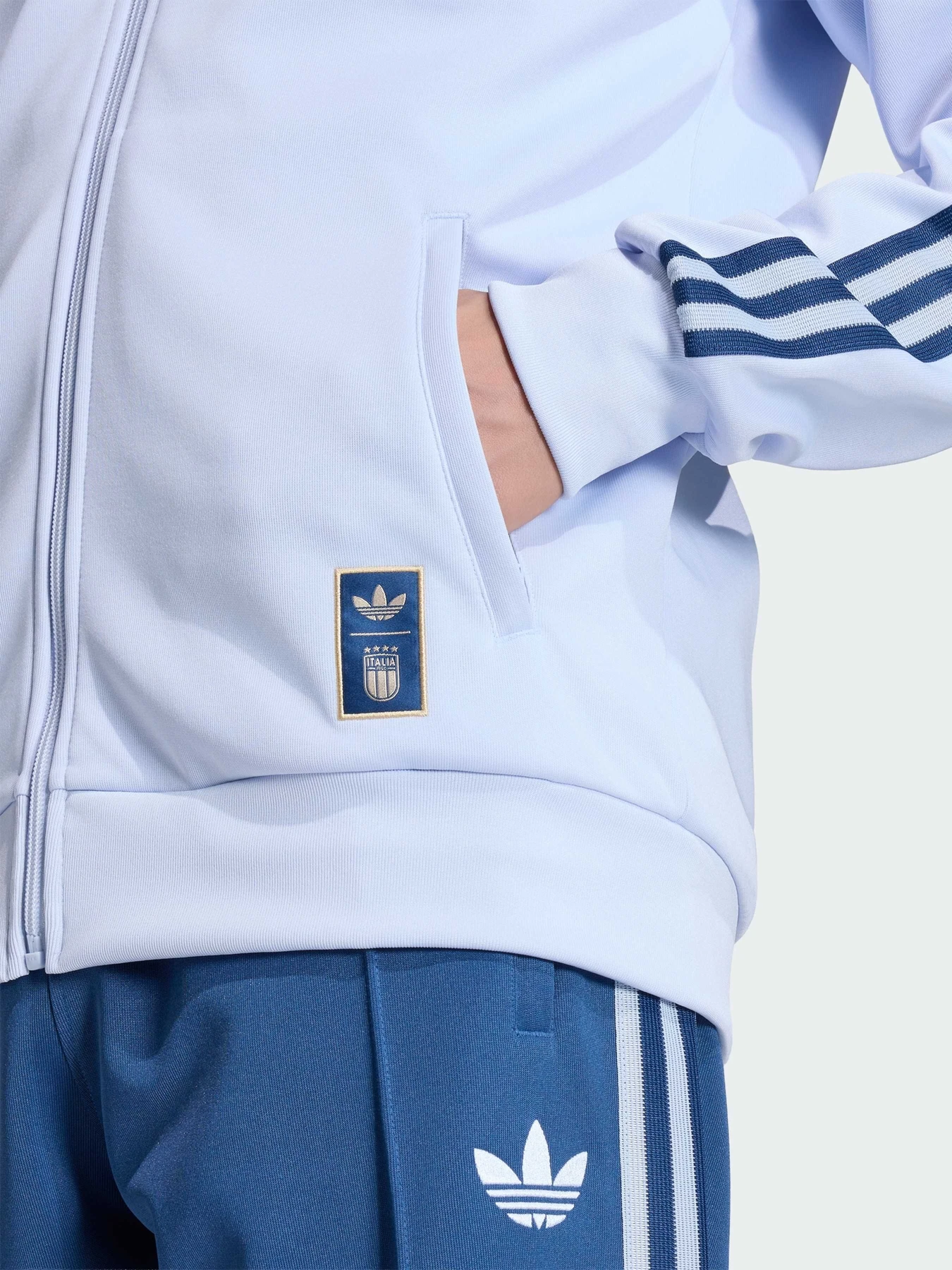 Худі та світшоти Adidas модель JY9630 Худі та світшоти Adidas модель JY9630 Фото