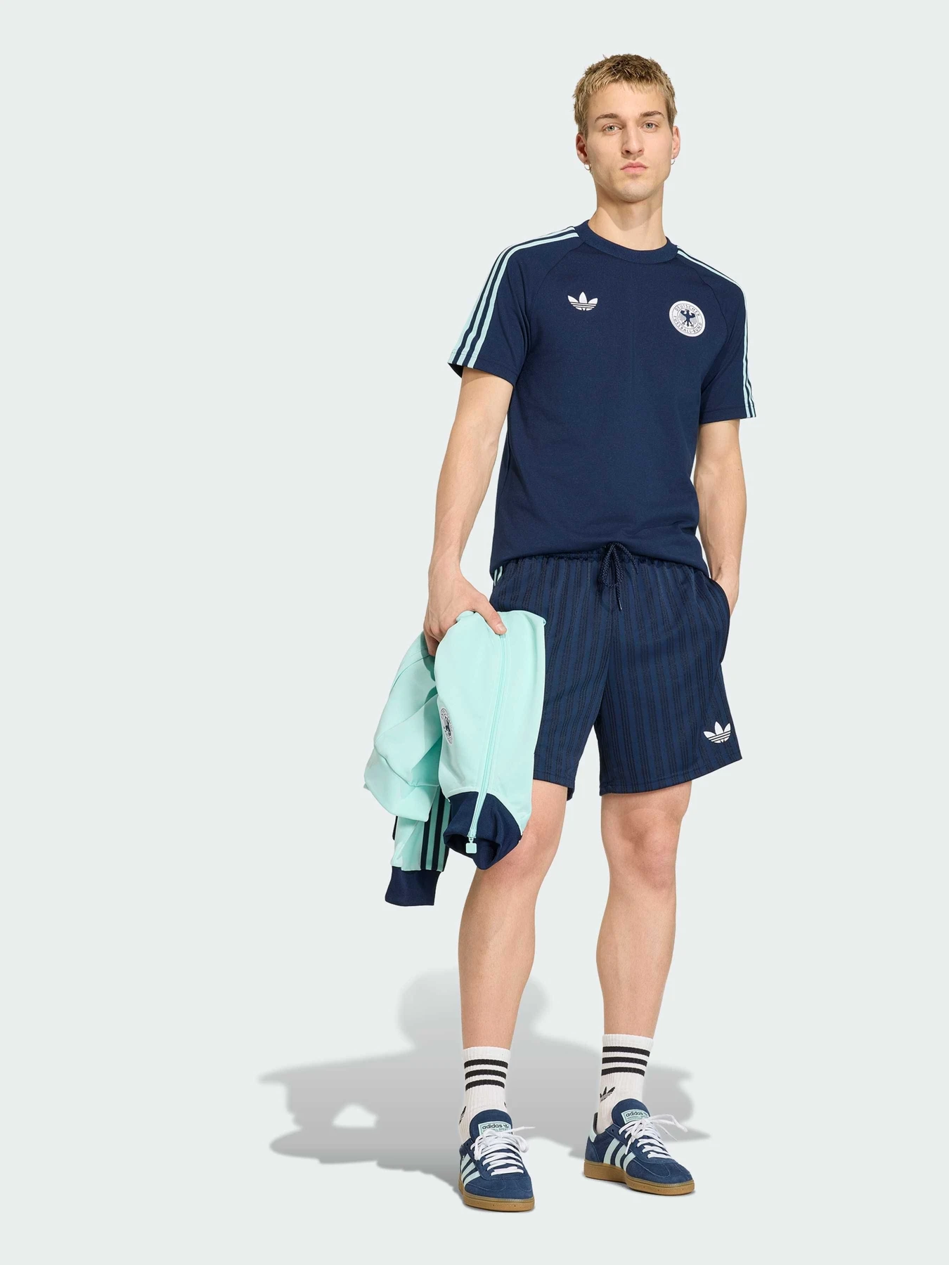 Шорти Adidas модель JZ9343 Шорти Adidas модель JZ9343 Фото