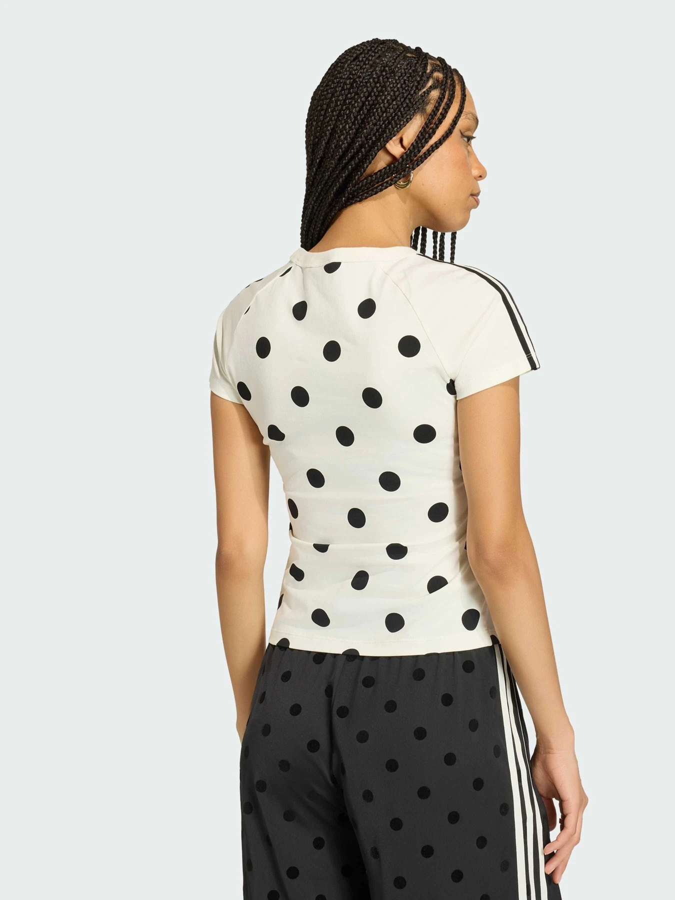 Футболки і поло Adidas Adicolor модель KV1193 Футболки і поло Adidas Adicolor модель KV1193 Фото