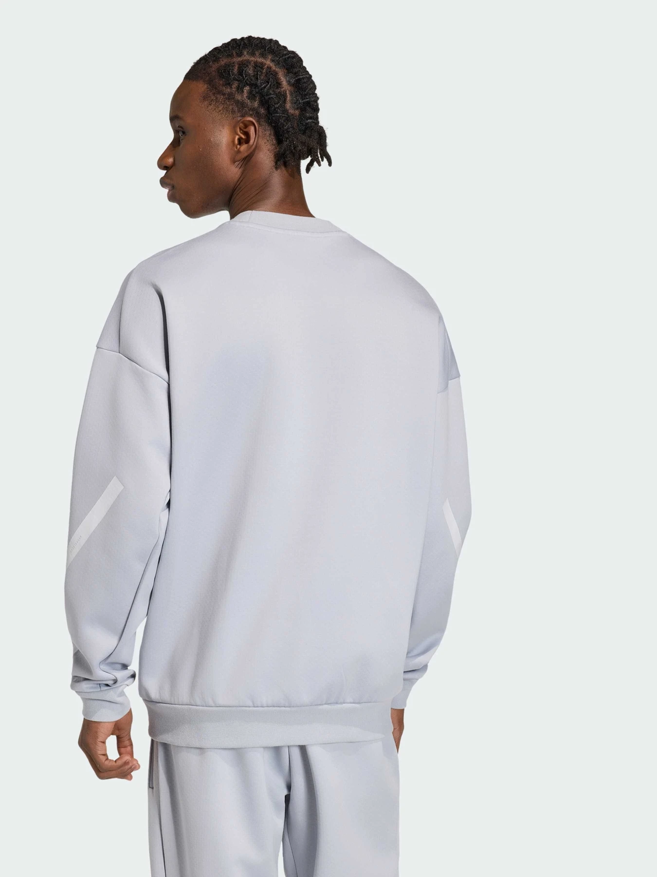Худи и свитшоты Adidas ZNE модель KE4707 Фото