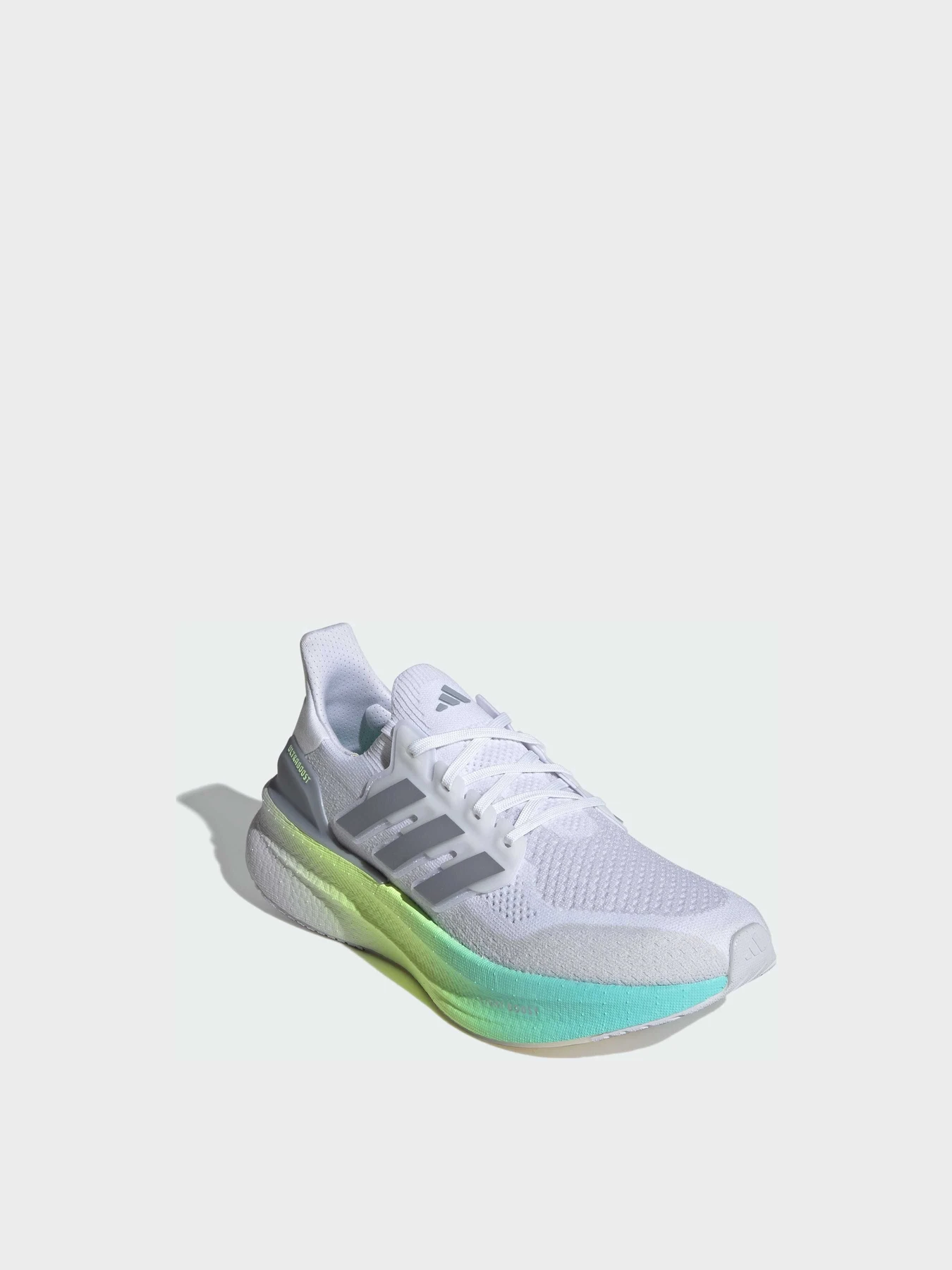 Кросівки Adidas Ultraboost модель KJ3584 Фото