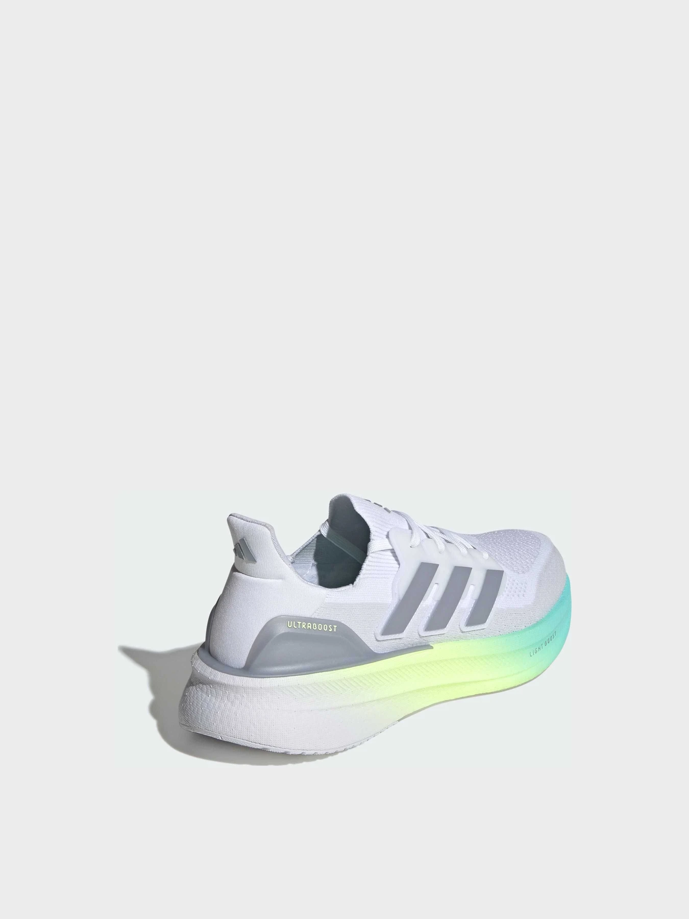 Кросівки Adidas Ultraboost модель KJ3584 Фото