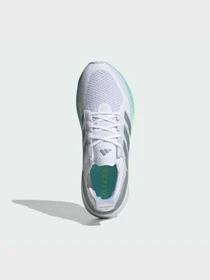 Кросівки Adidas Ultraboost модель KJ3584 Фото