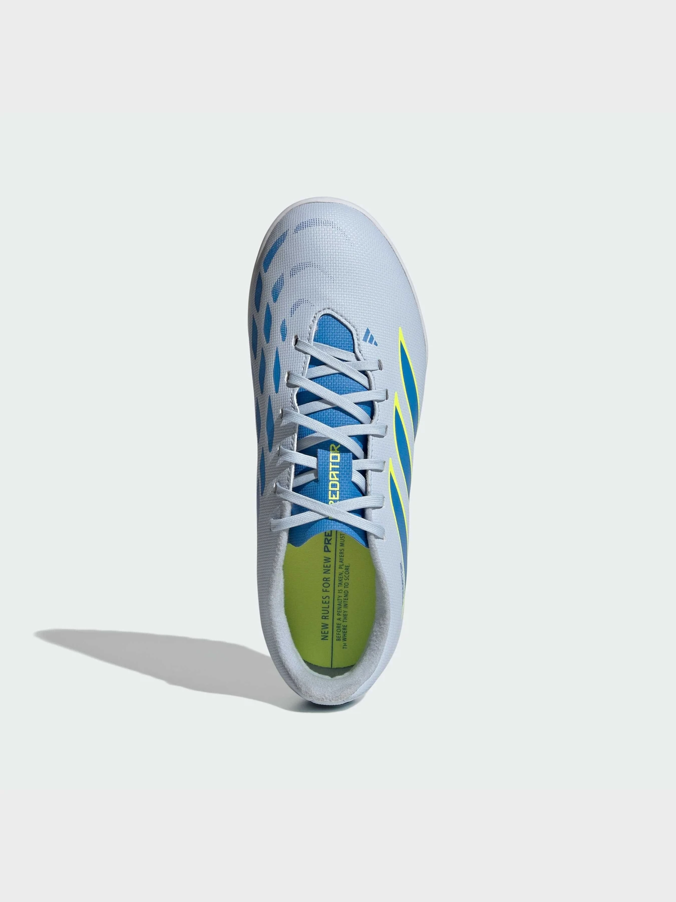 Кроссовки Adidas Predator модель JS0366 Кроссовки Adidas Predator модель JS0366 Фото