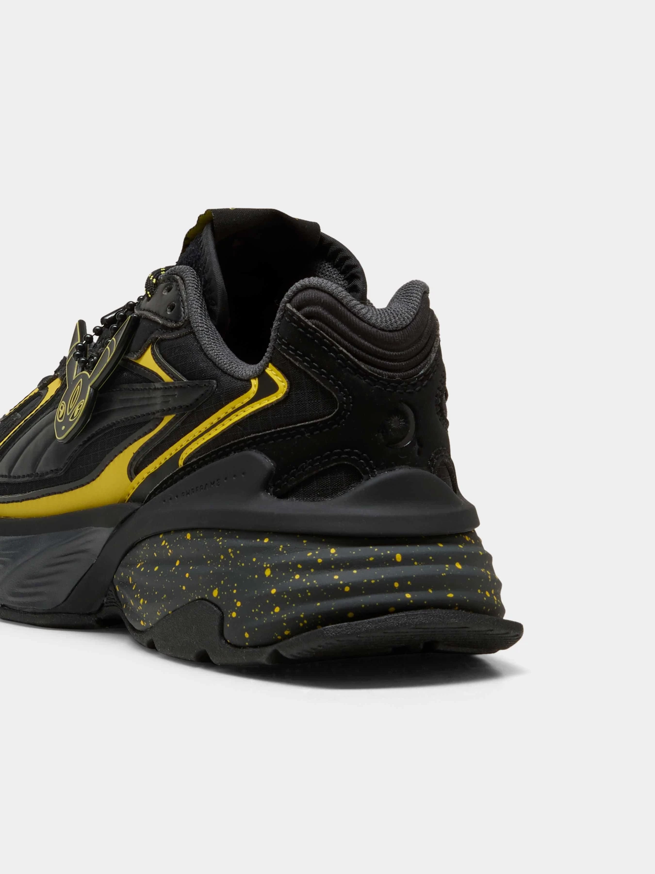 Кроссовки PUMA Fade Nitro Umbreon Jr модель 407018 Кроссовки PUMA Fade Nitro Umbreon Jr модель 407018 Фото