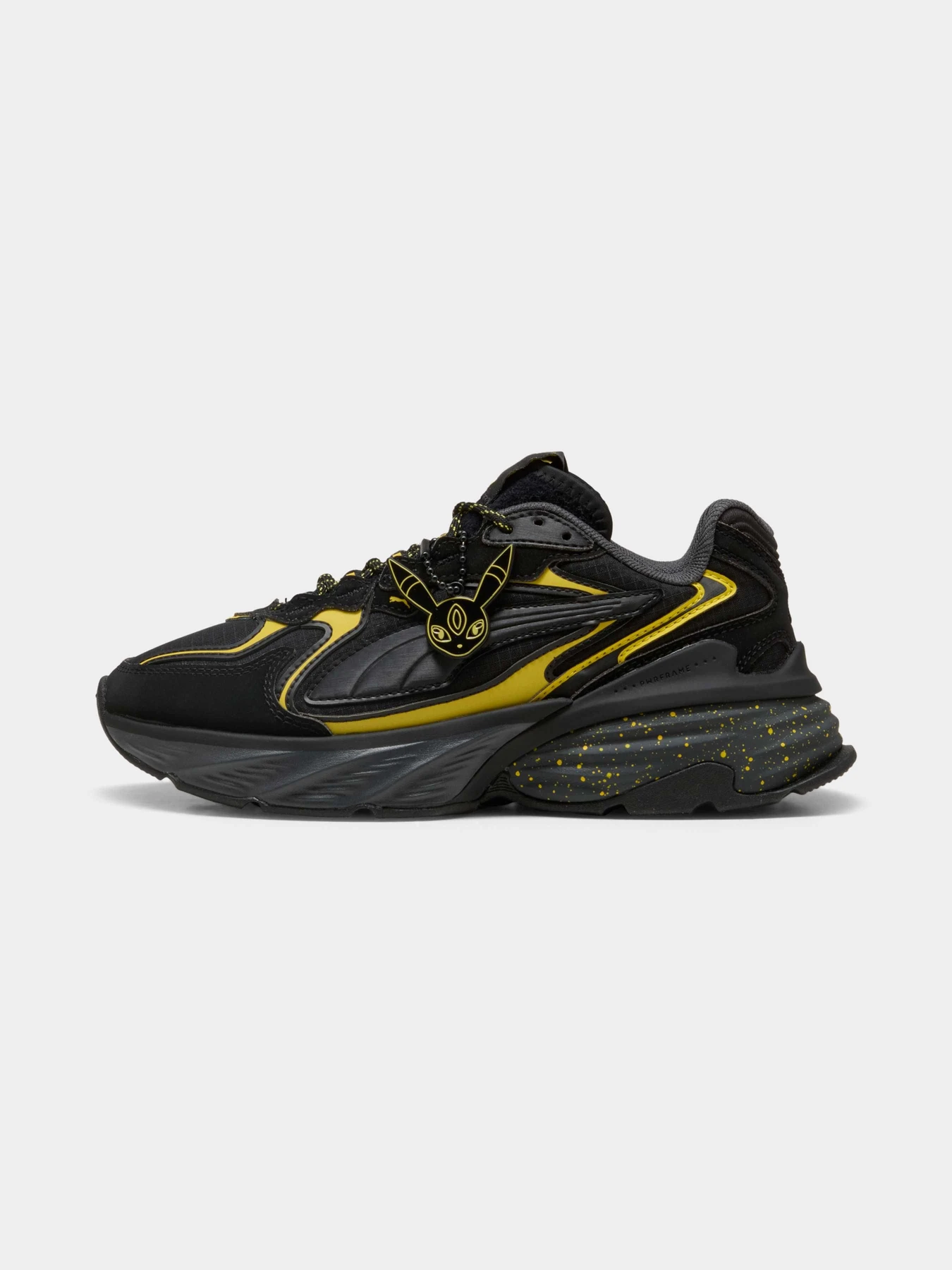 Кроссовки PUMA Fade Nitro Umbreon Jr модель 407018 Кроссовки PUMA Fade Nitro Umbreon Jr модель 407018 Фото