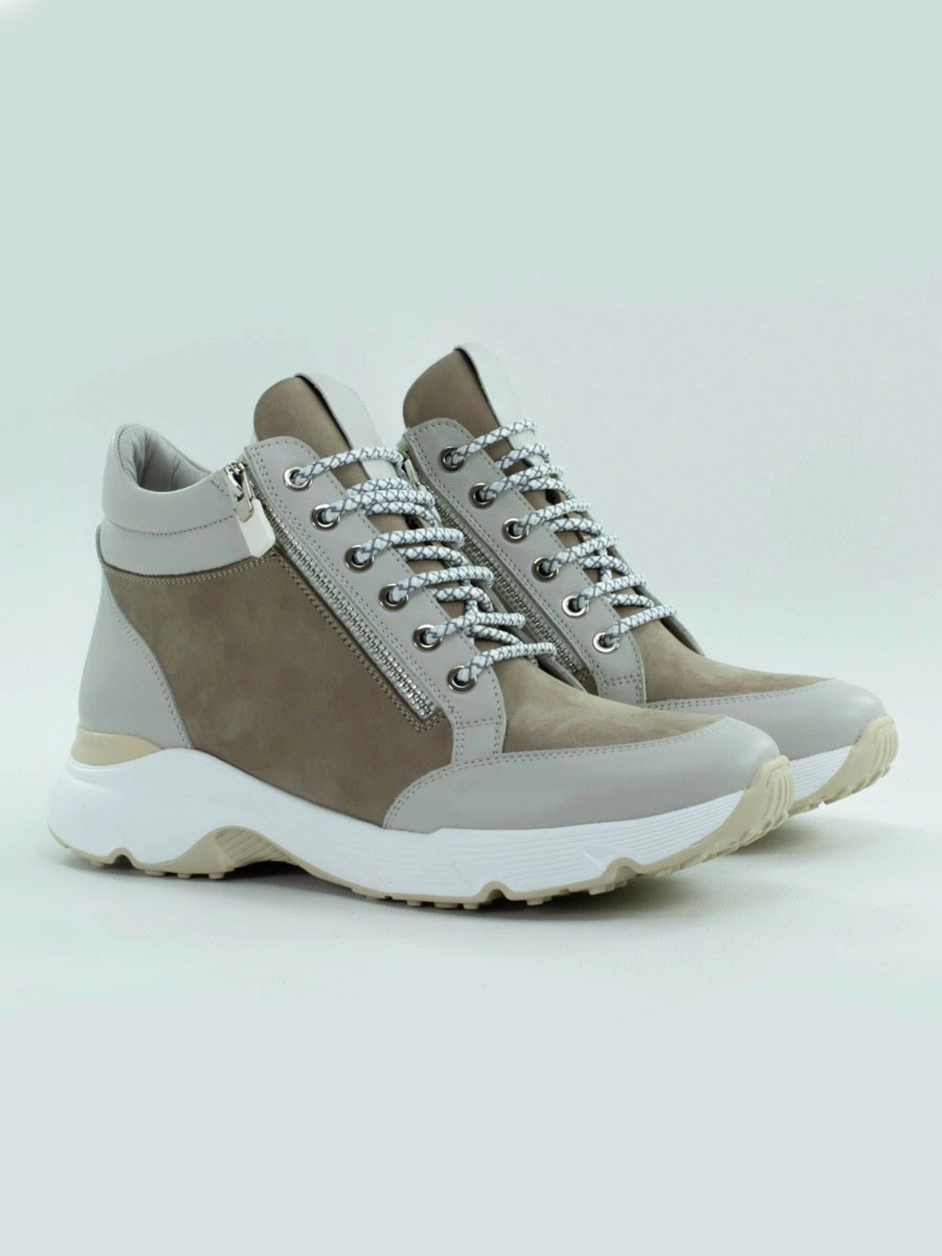 Ботинки и сапоги VILANSI модель V8241 BEIGE Ботинки и сапоги VILANSI модель V8241 BEIGE Фото