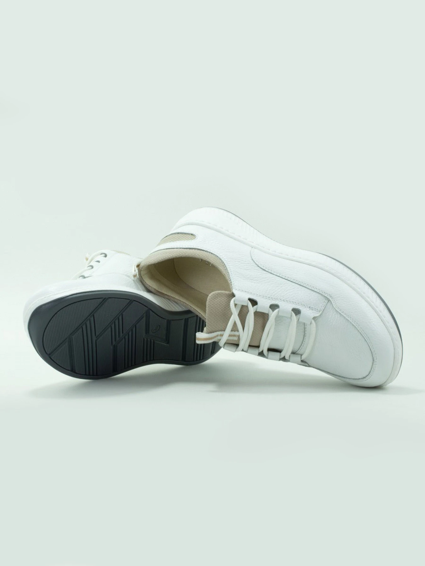 Туфли и лоферы VILANSI модель V8601 WHITE Туфли и лоферы VILANSI модель V8601 WHITE Фото