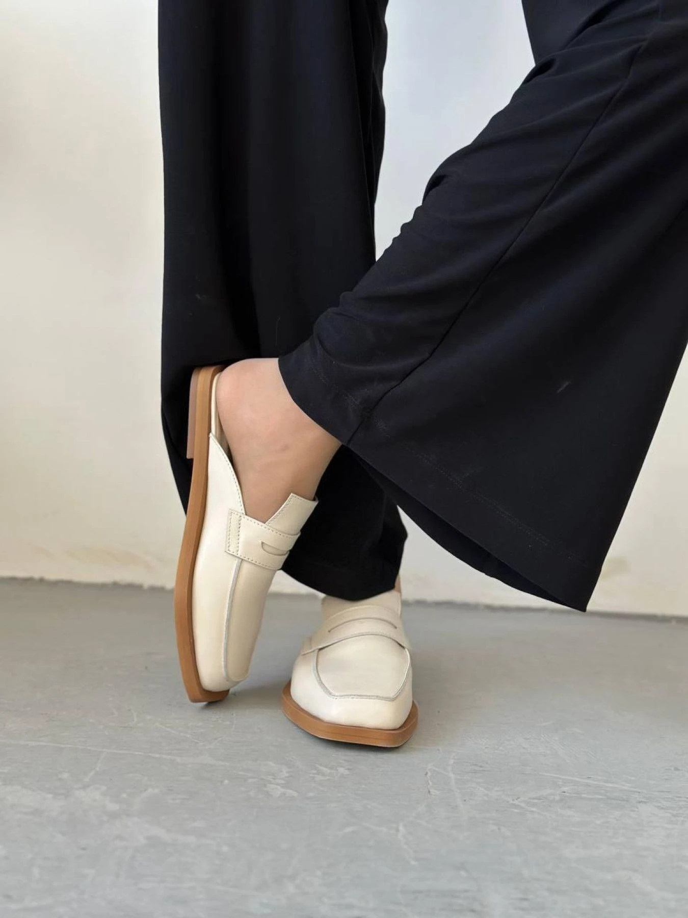 Шлёпанцы 105.store модель P_151977-S38_152424 Шлёпанцы 105.store модель P_151977-S38_152424 Фото