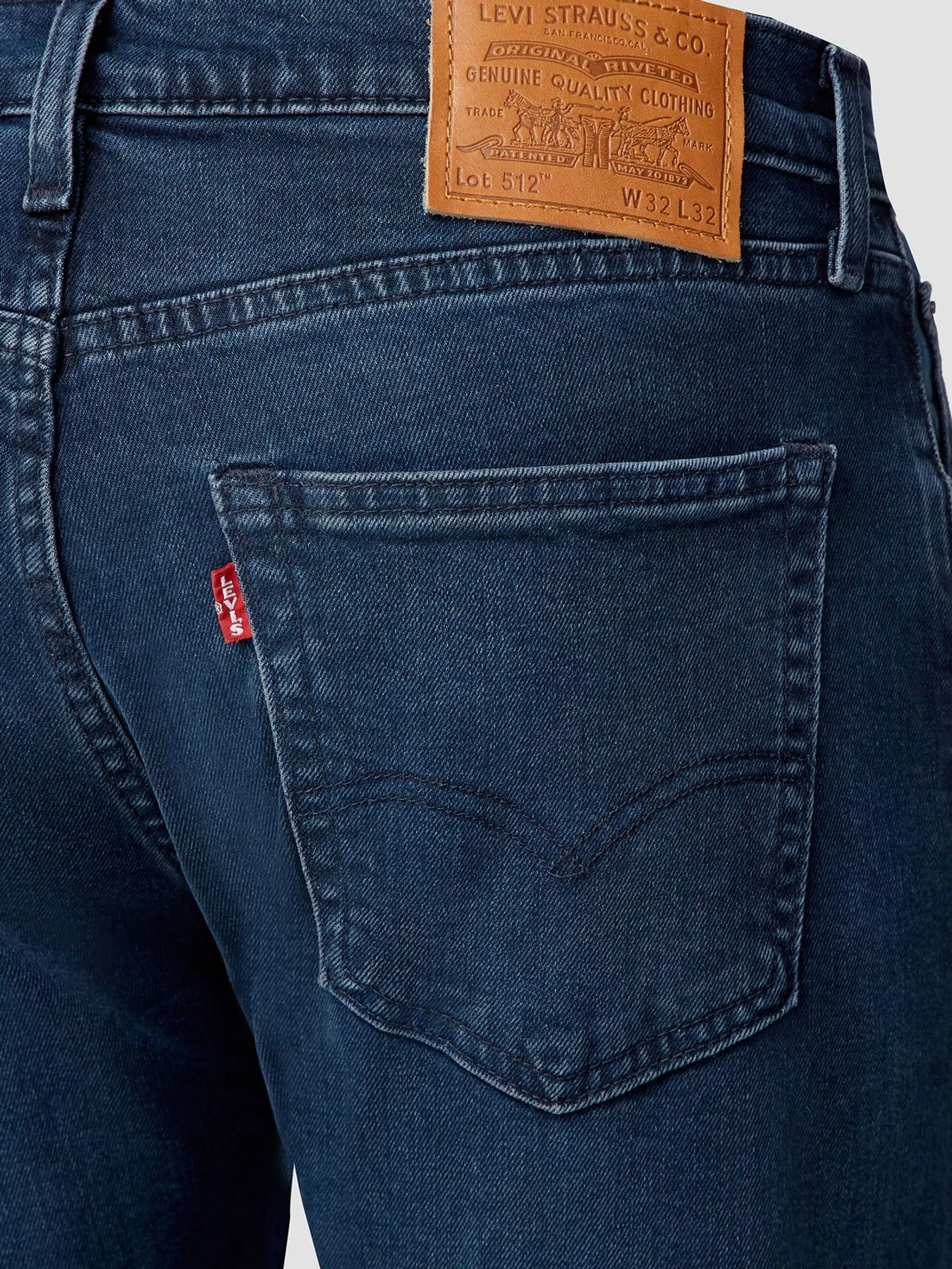 Джинсы Levi's модель 28833;1154 Джинсы Levi's модель 28833;1154 Фото