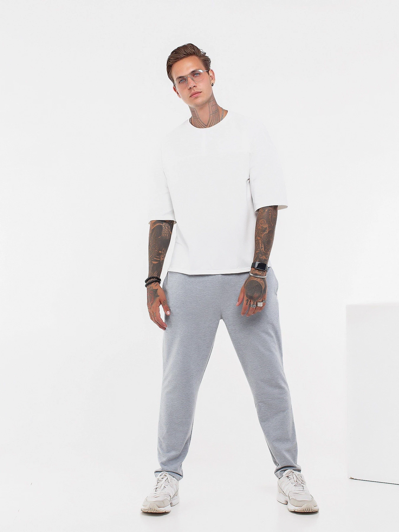 Костюмы ISSA Plus модель GN-434_graymilky Костюмы ISSA Plus модель GN-434_graymilky Фото
