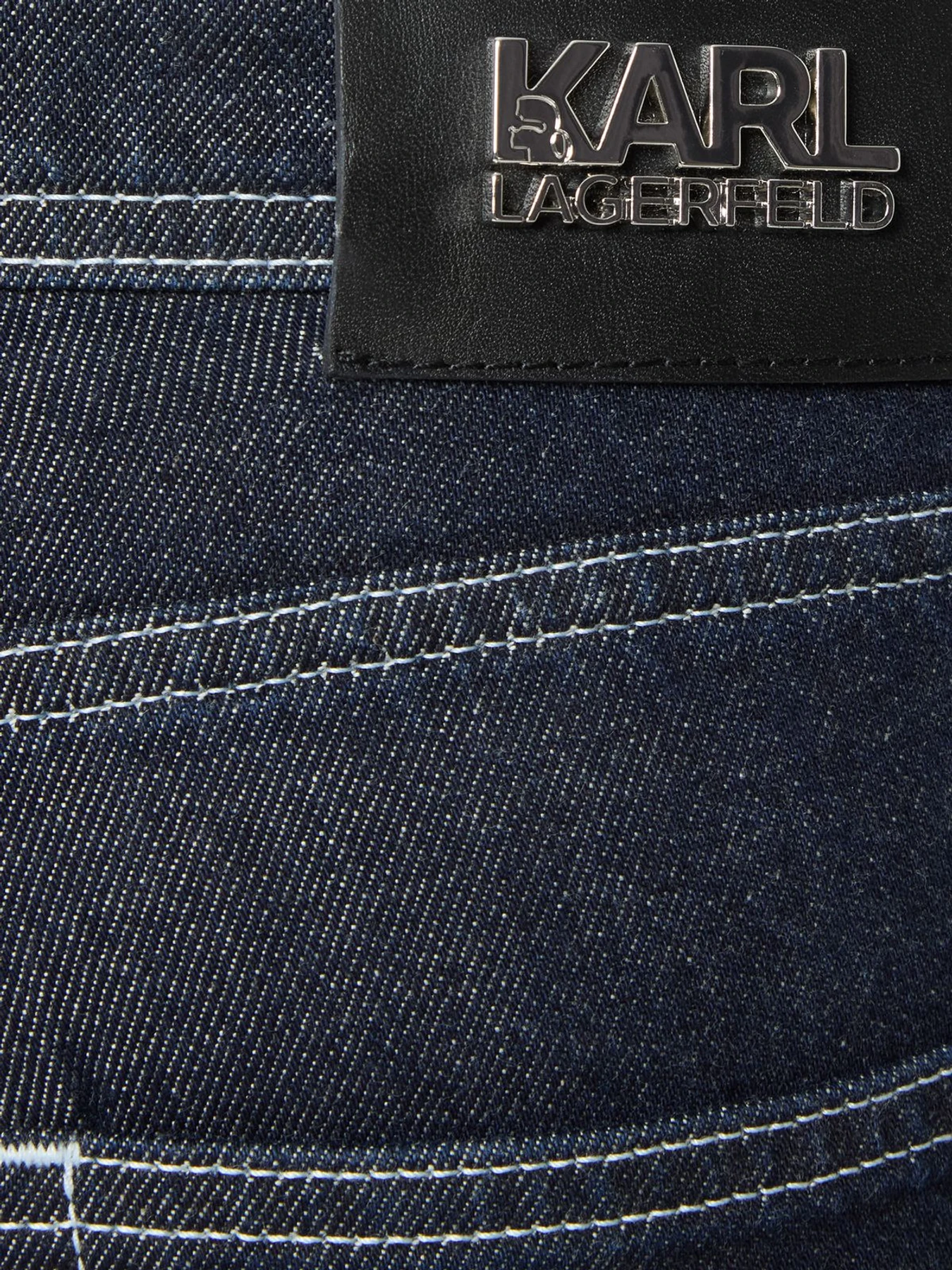 Джинсы Karl Lagerfeld модель 552864.265855;606 Джинсы Karl Lagerfeld модель 552864.265855;606 Фото