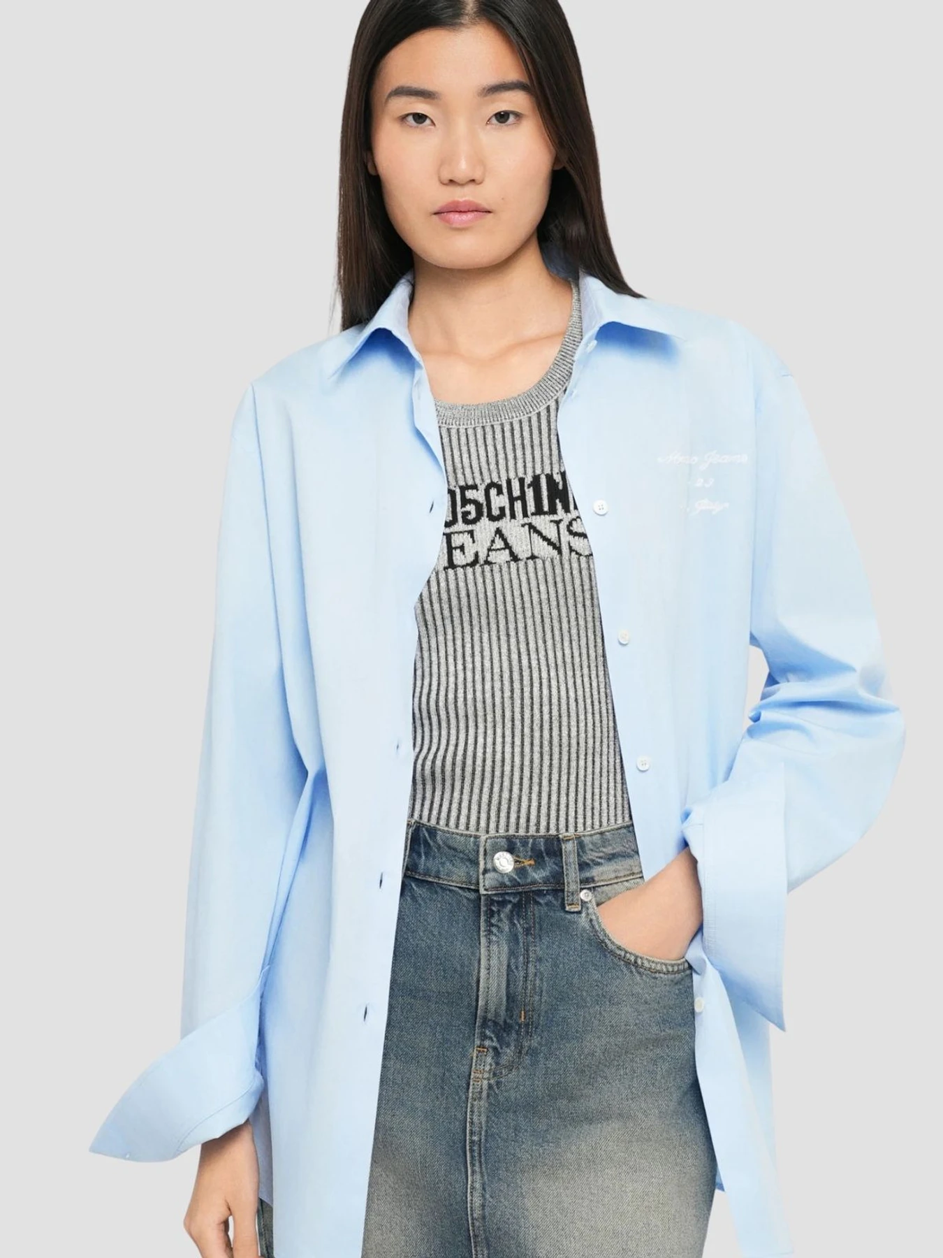 Сорочки Moschino модель A0205.8231;1293 Фото