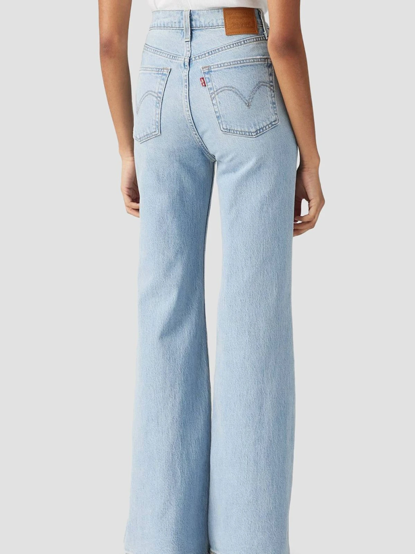 Джинсы Levi's модель A7503;0021 Джинсы Levi's модель A7503;0021 Фото