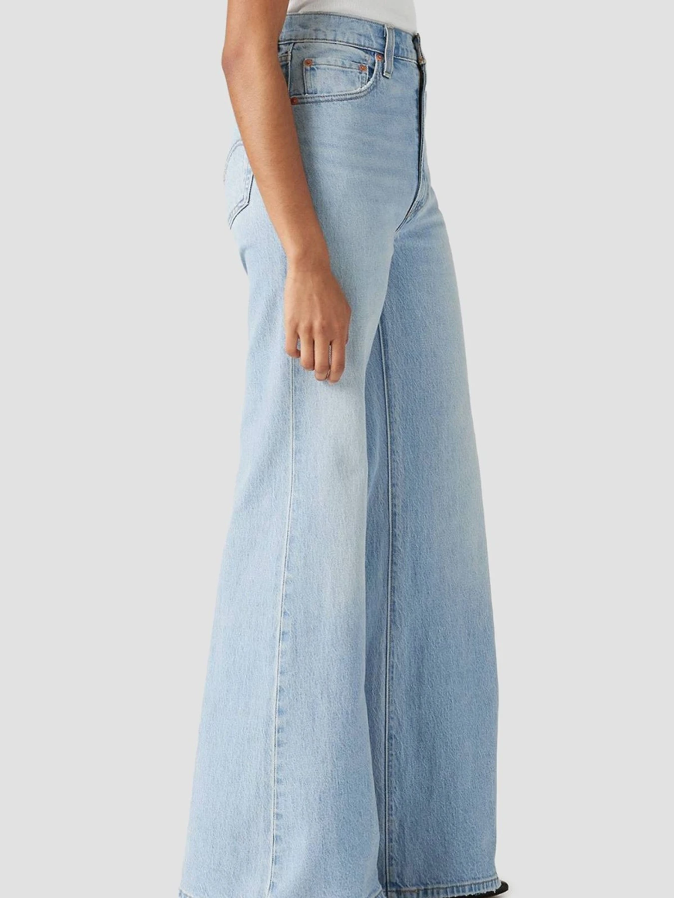 Джинсы Levi's модель A7503;0021 Джинсы Levi's модель A7503;0021 Фото