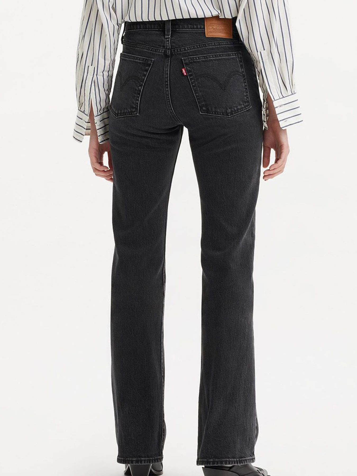 Джинсы Levi's модель A8710;0010 Джинсы Levi's модель A8710;0010 Фото