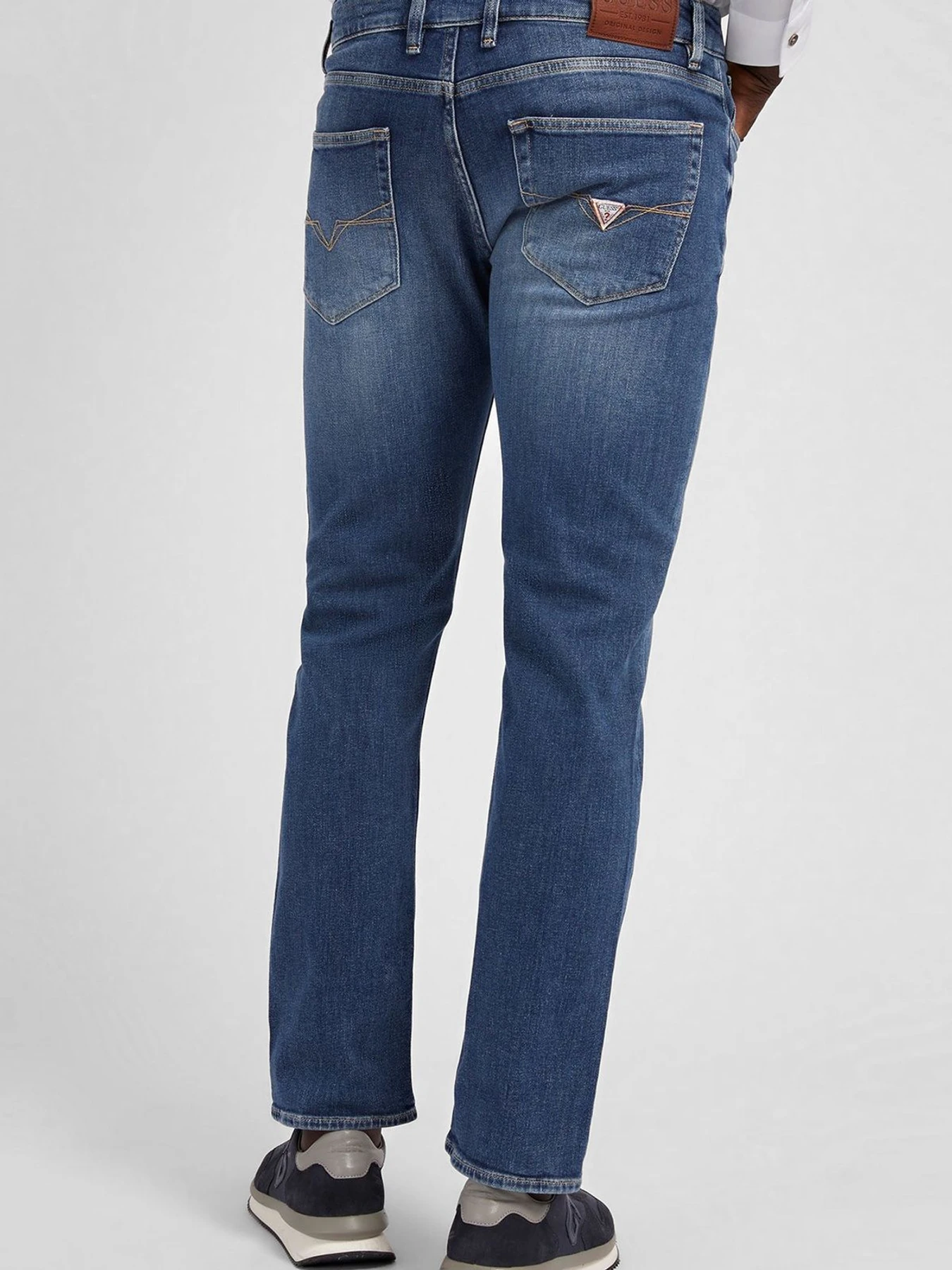 Джинсы GUESS модель M2YAN2.D4Q42;2CRM Джинсы GUESS модель M2YAN2.D4Q42;2CRM Фото