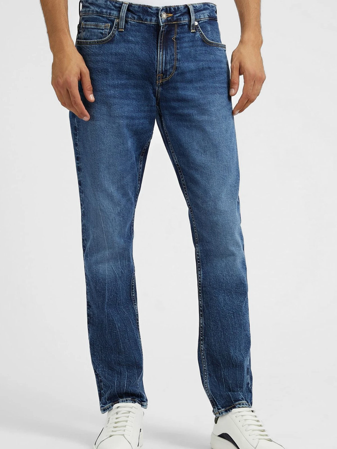 Джинсы GUESS модель M3RAS2.D4TB3;KEN1 Фото