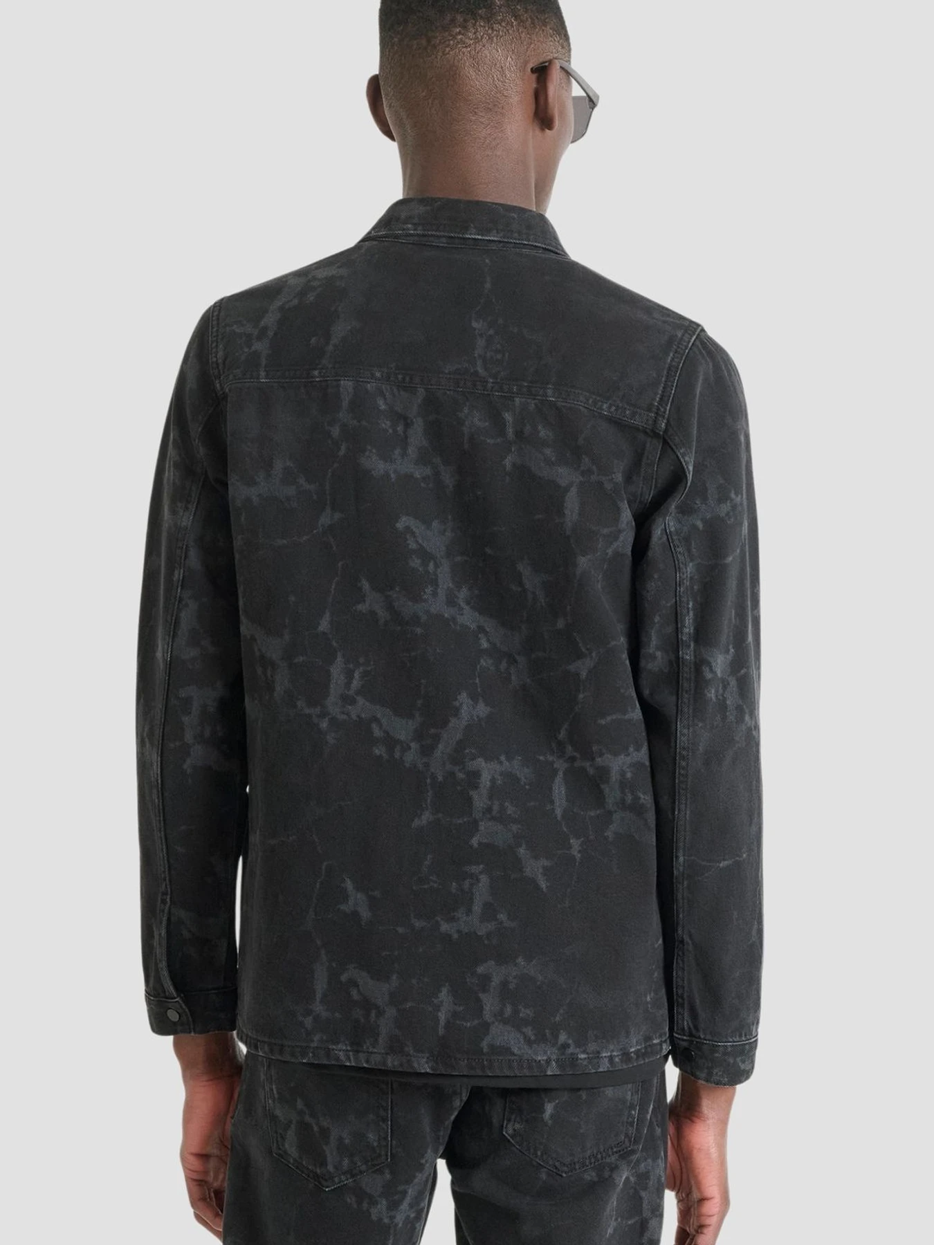 Куртки та дублянки Antony Morato модель MMSL00763.FA700143;9000 Фото