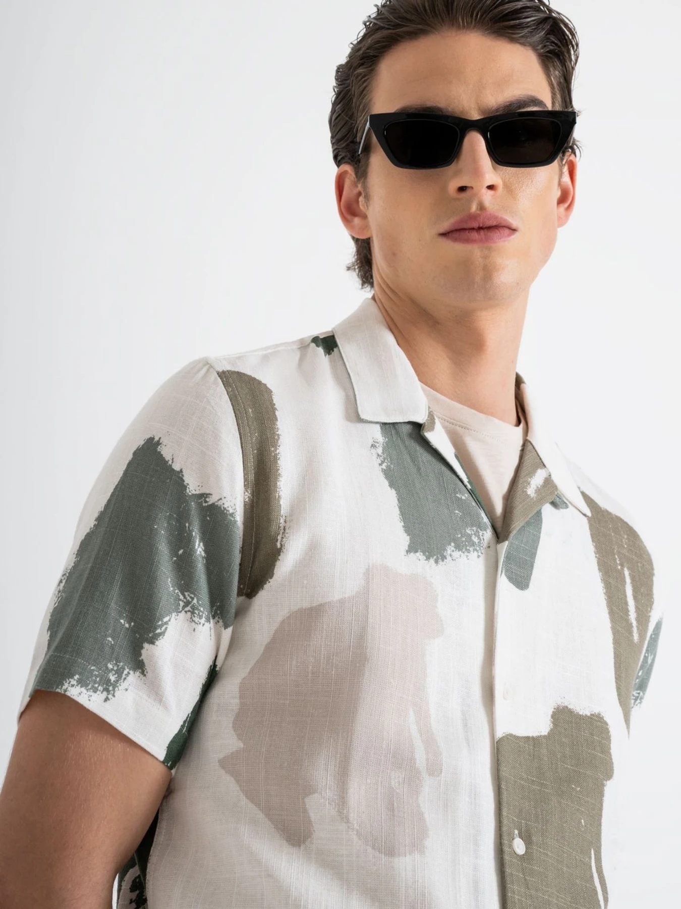 Рубашки Antony Morato модель MMSS00171.FA430605;6002 Рубашки Antony Morato модель MMSS00171.FA430605;6002 Фото