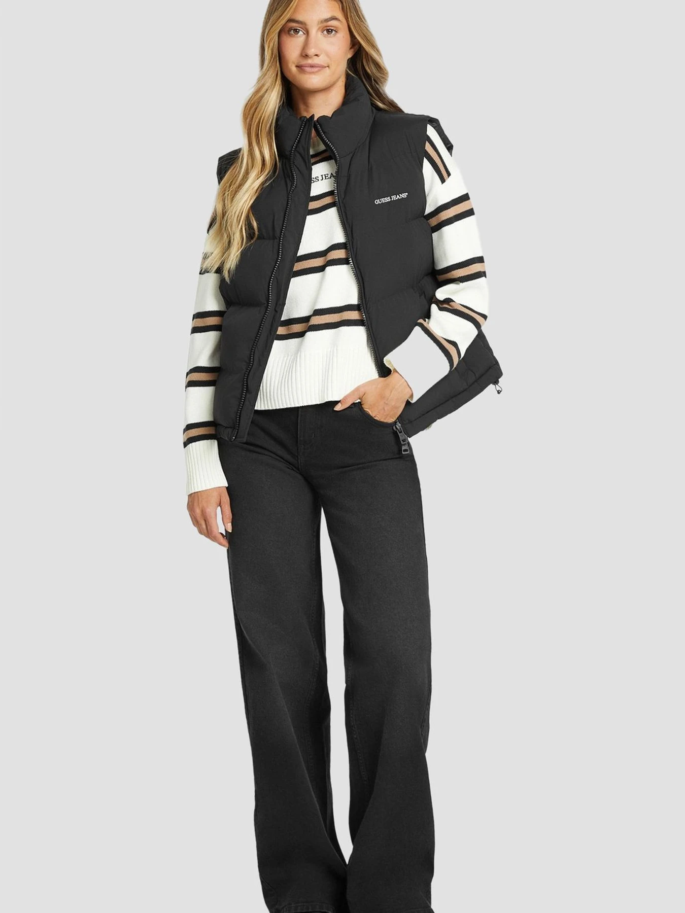 Куртки та дублянки Guess Jeans модель W4BN59.WGII2;JBLK Фото