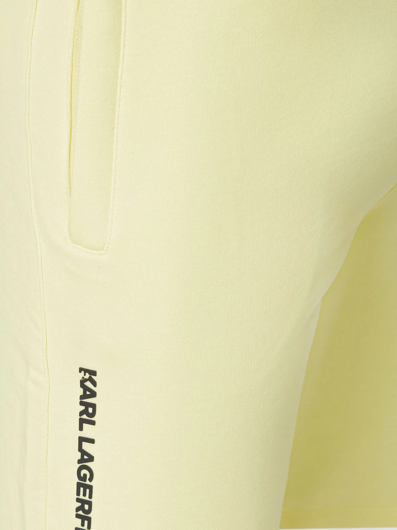 Шорти Karl Lagerfeld модель 532900.705046;100 Шорти Karl Lagerfeld модель 532900.705046;100 Фото