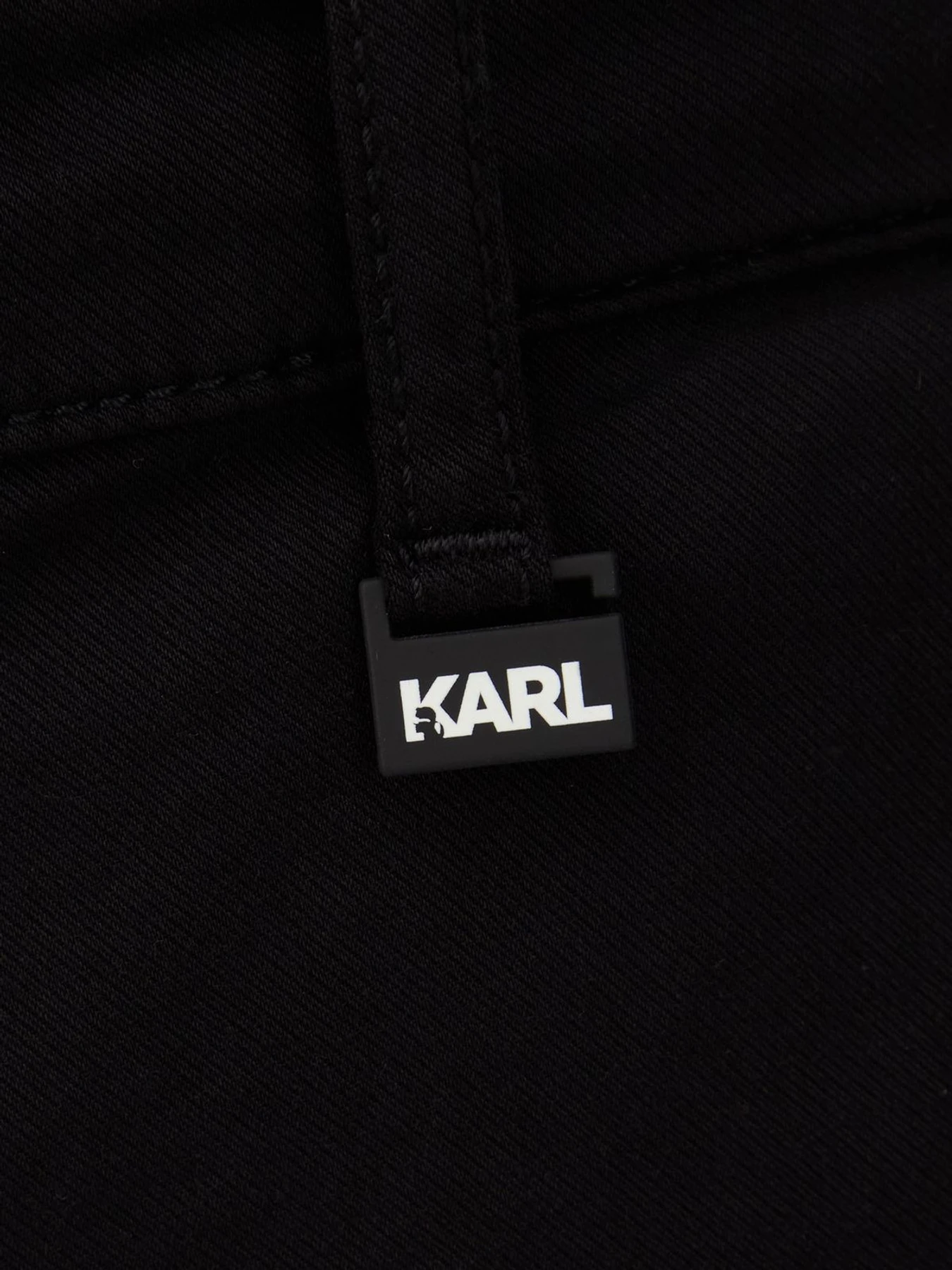Шорти Karl Lagerfeld модель 551826.265812;990 Фото