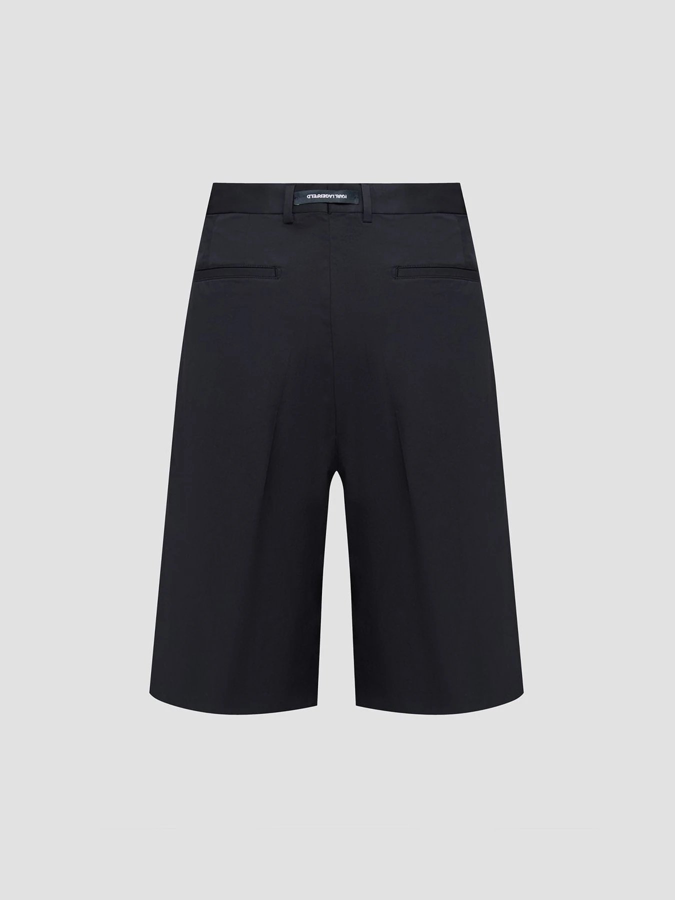 Шорти Karl Lagerfeld модель 562038.255089;990 Шорти Karl Lagerfeld модель 562038.255089;990 Фото