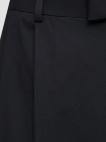Шорти Karl Lagerfeld модель 562038.255089;990 Фото