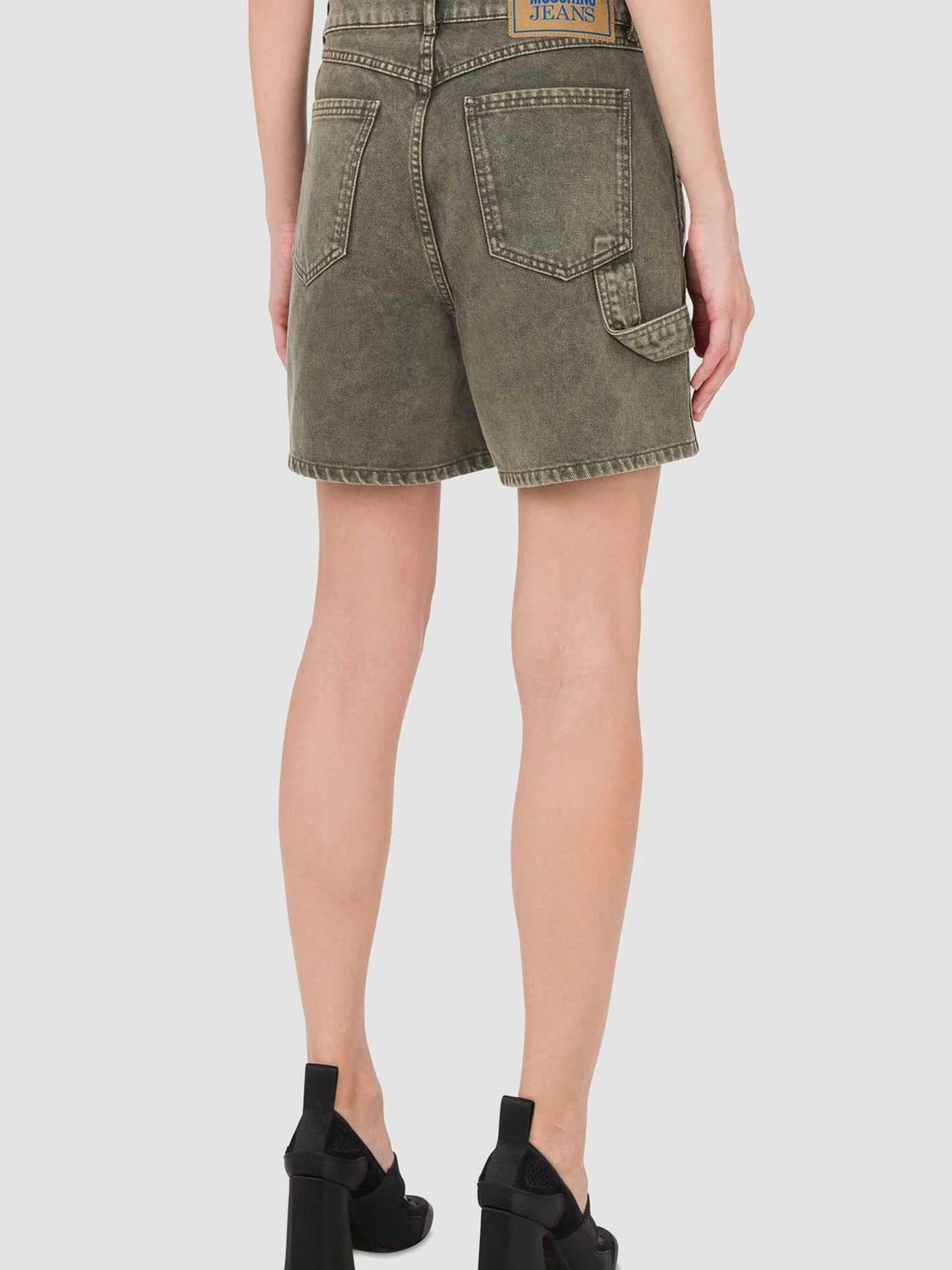 Шорти Moschino модель A0330.3218;1517 Фото