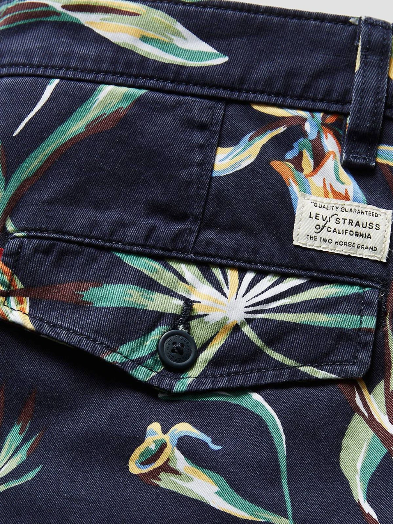 Шорты Levi's модель A4661;0031 Шорты Levi's модель A4661;0031 Фото