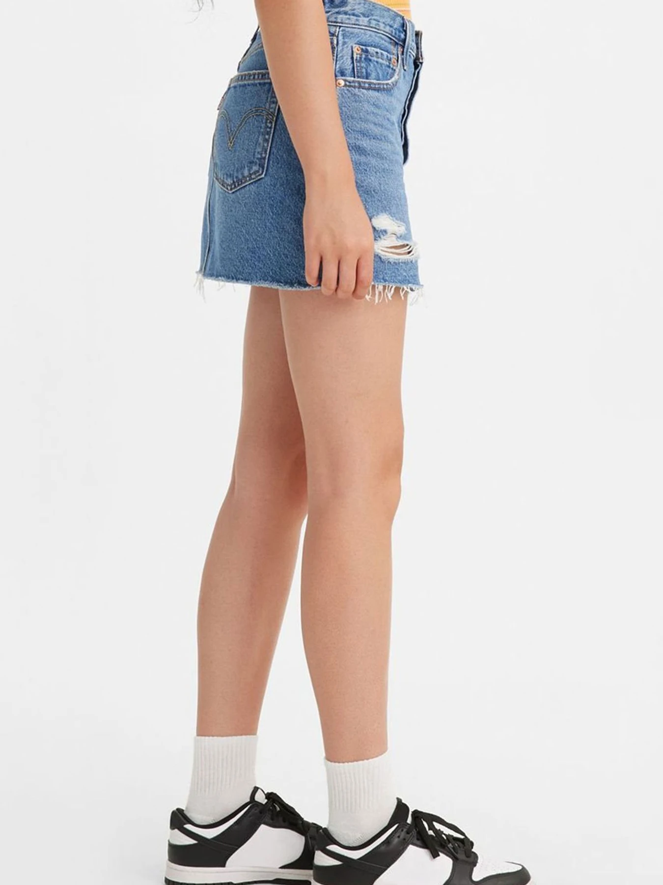 Юбки Levi's модель A4694;0002 Фото