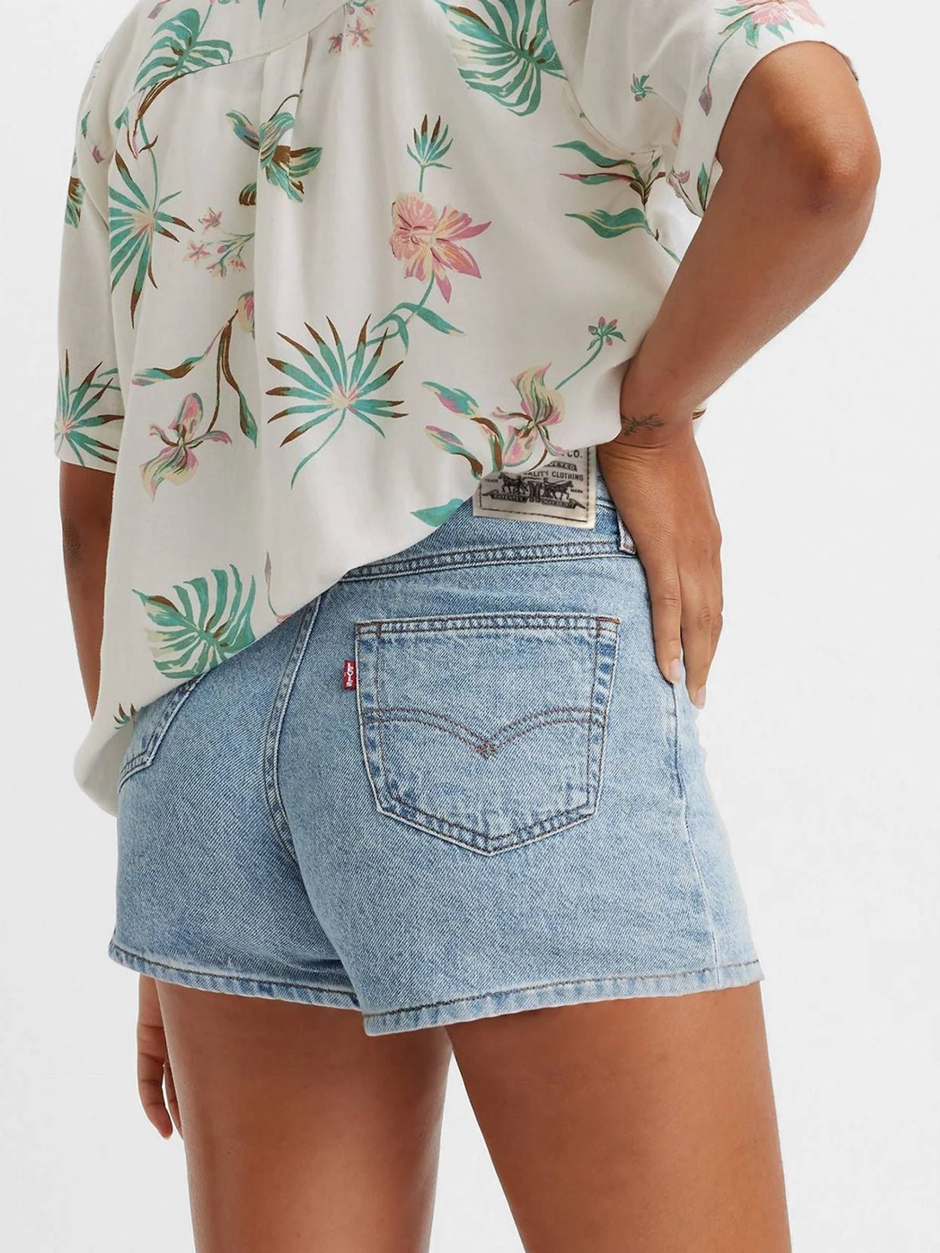 Шорты Levi's модель A4695;0008 Фото